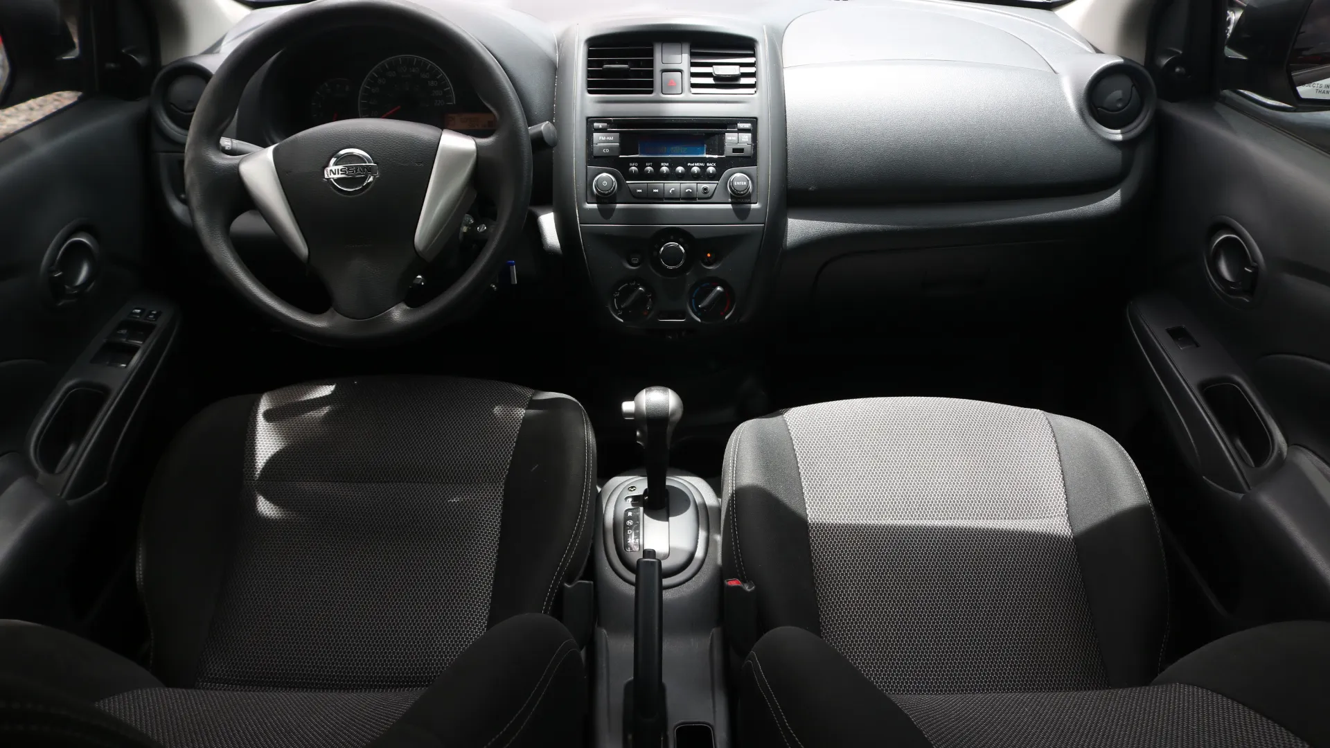 NISSAN VERSA [FL] DRIVE 2020