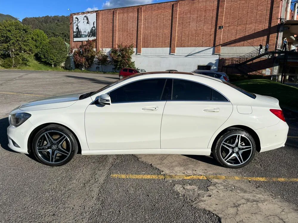 MERCEDES BENZ CLA 180 [C117] 2017