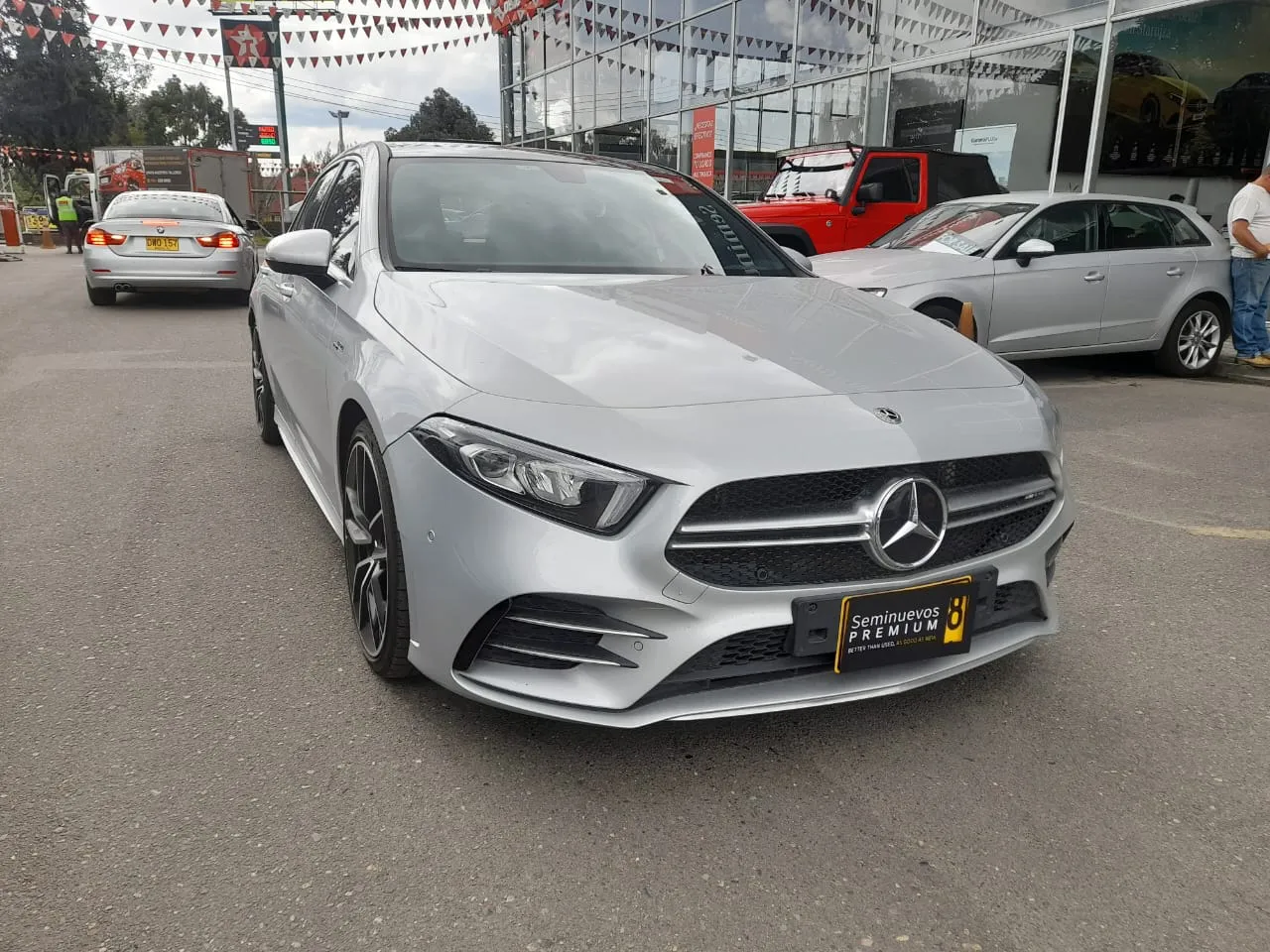 MERCEDES BENZ A 35 AMG 2022