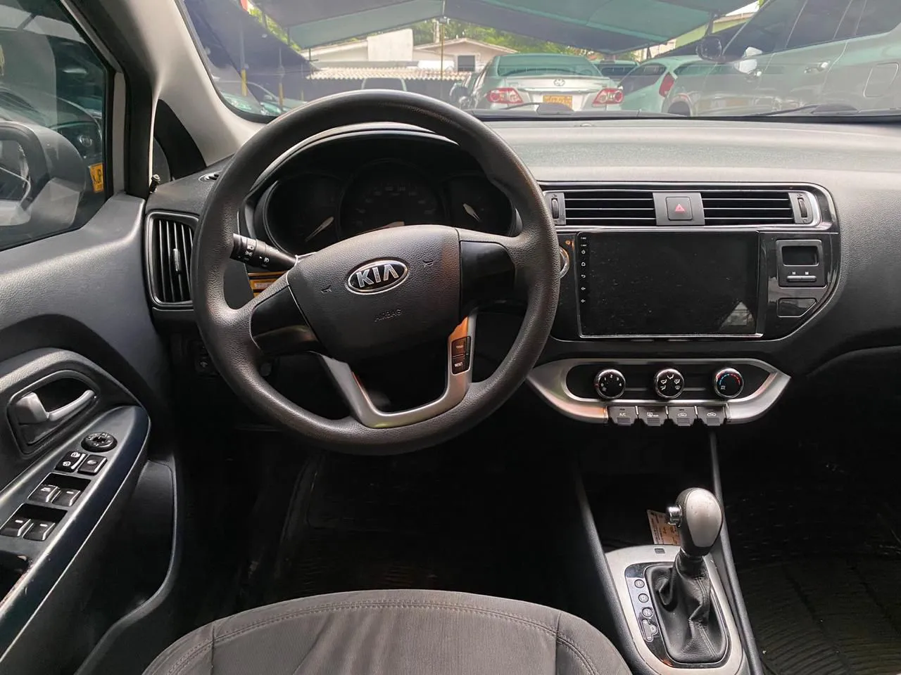 KIA RIO 2017