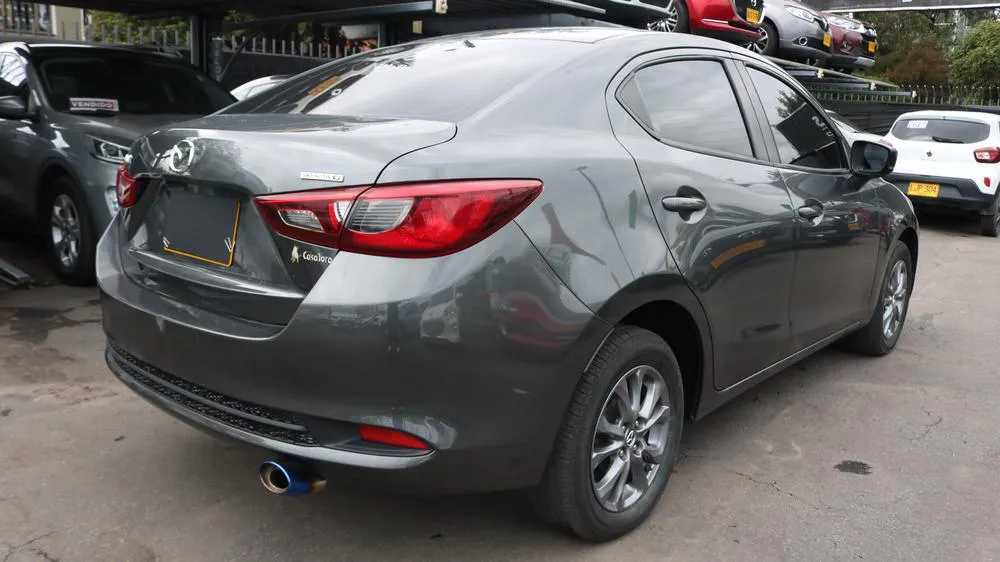 MAZDA 2 [2] TOURING SEDAN 2023