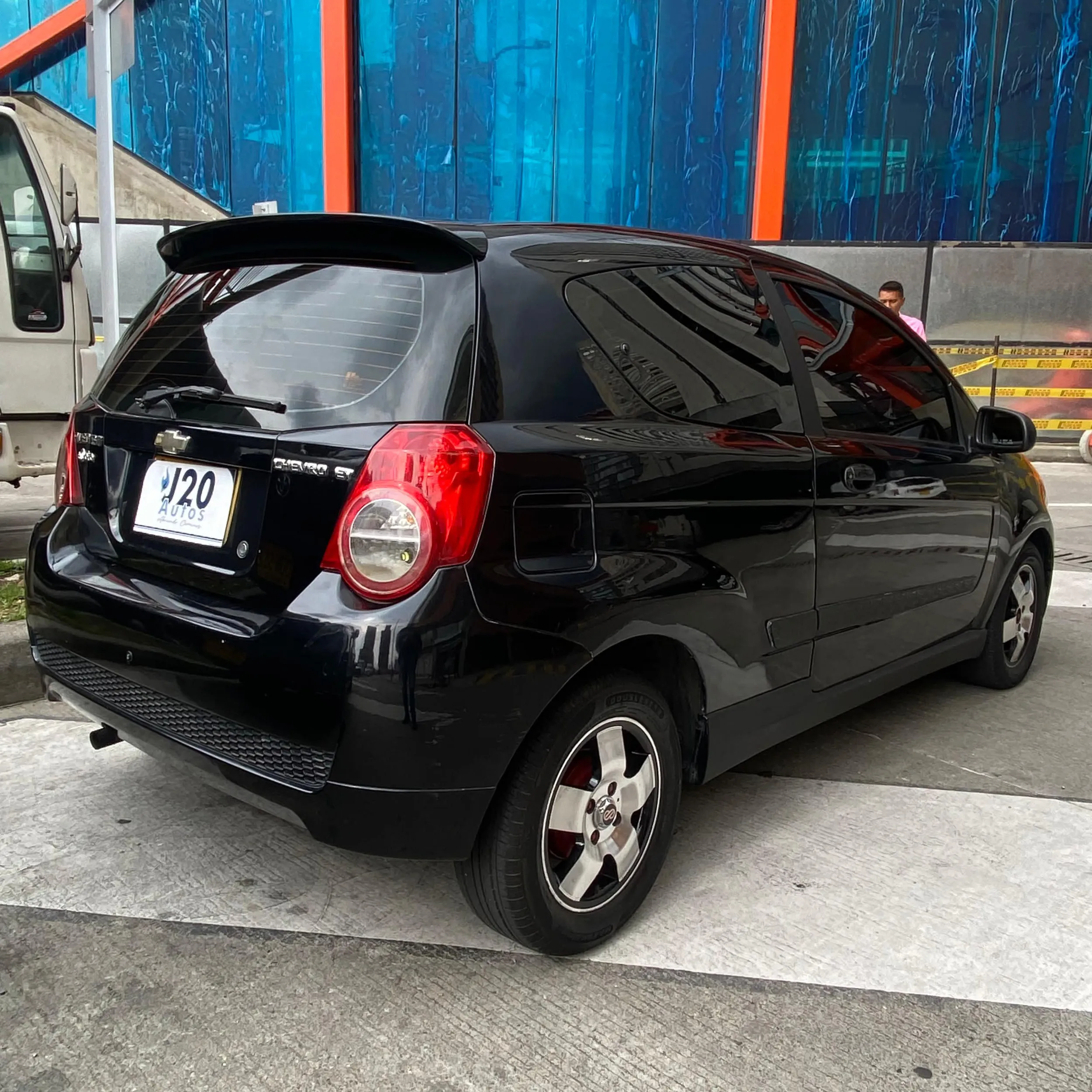 CHEVROLET AVEO EMOTION GTI 2011