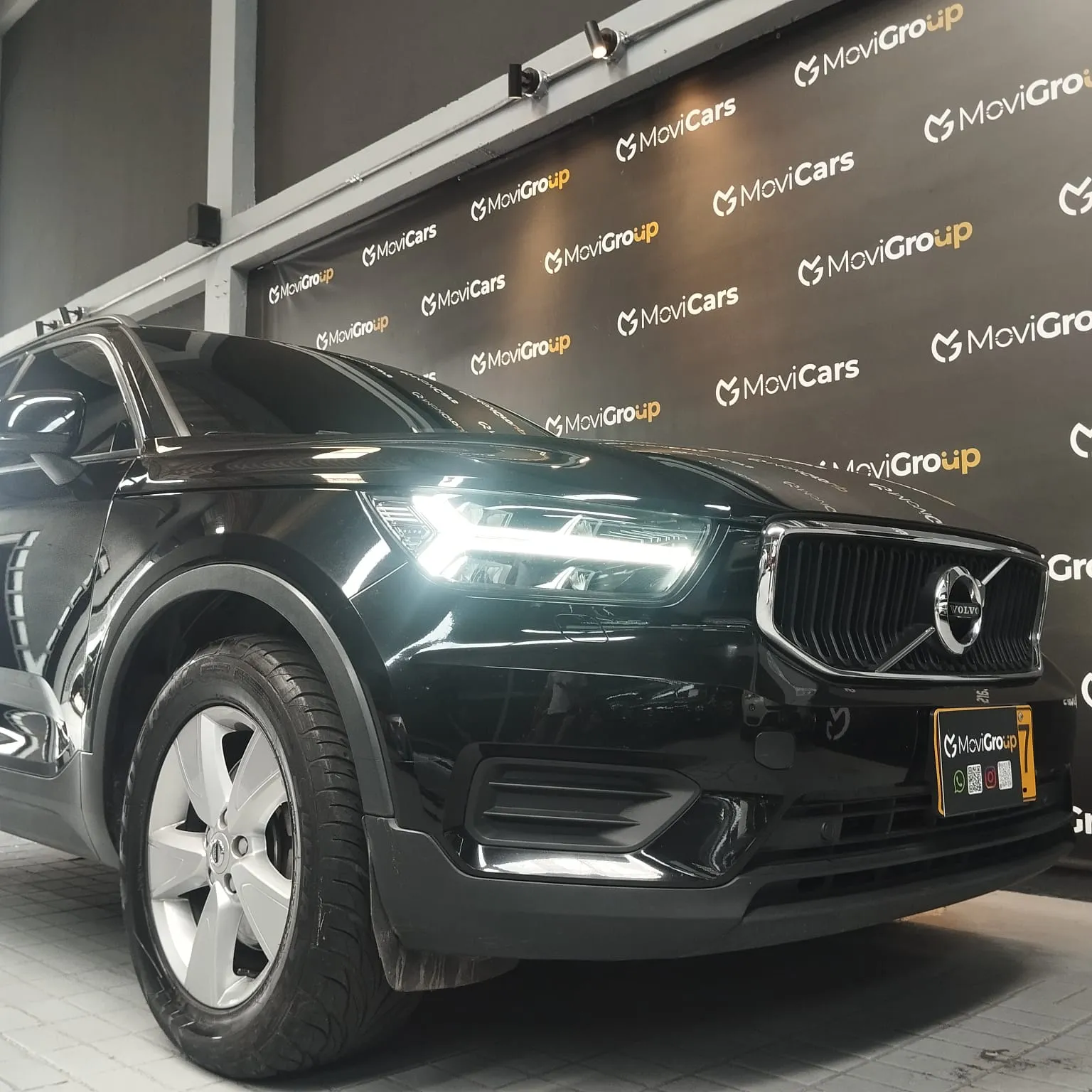 VOLVO XC40 T4 FWD MOMENTUM 2020