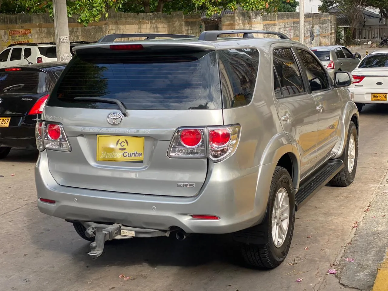 TOYOTA FORTUNER 2015