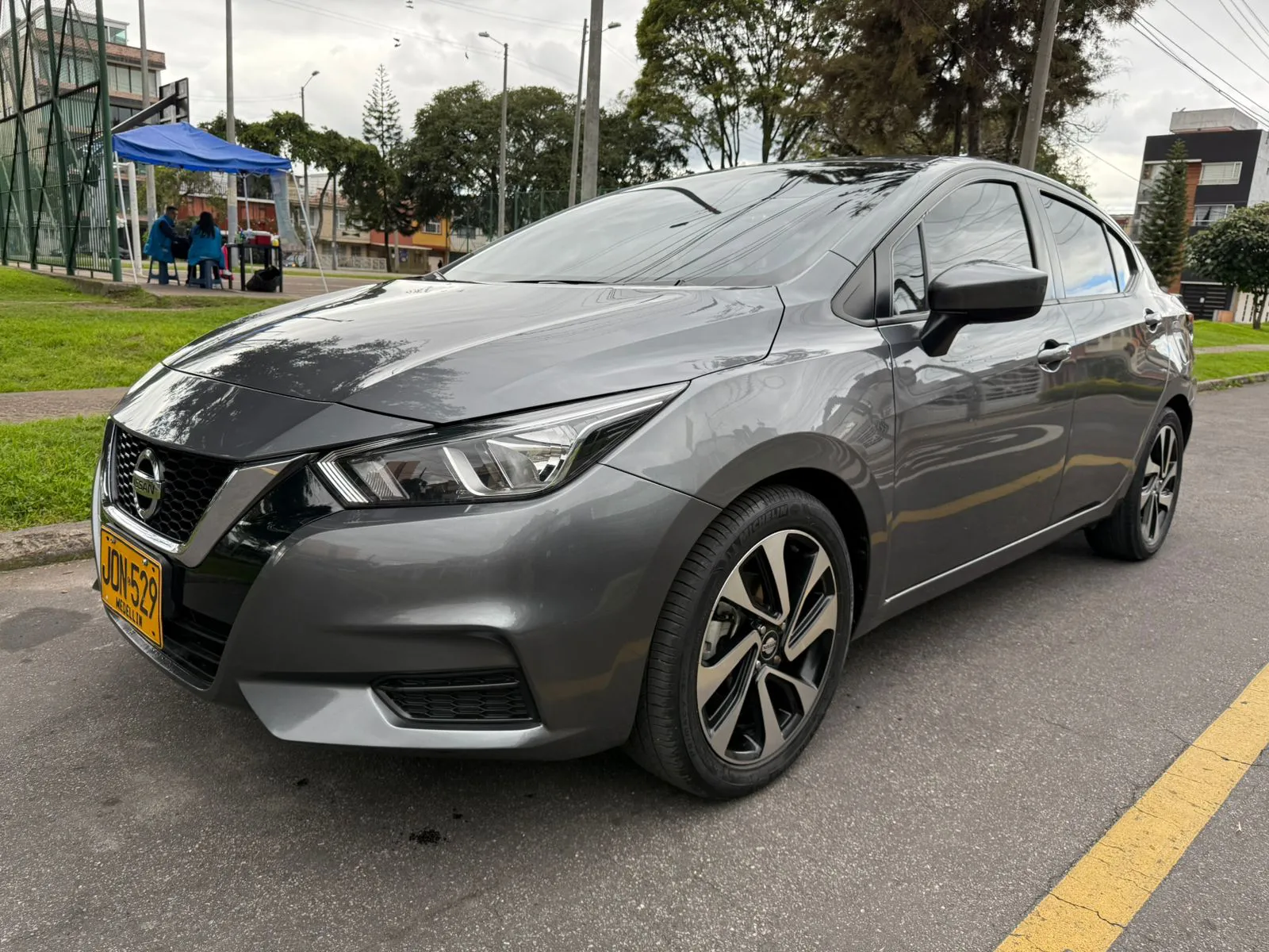 NISSAN VERSA 2020