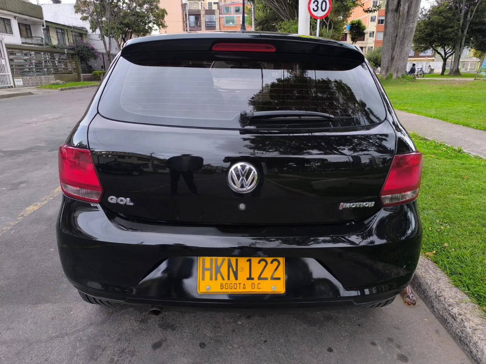 VOLKSWAGEN GOL 2013