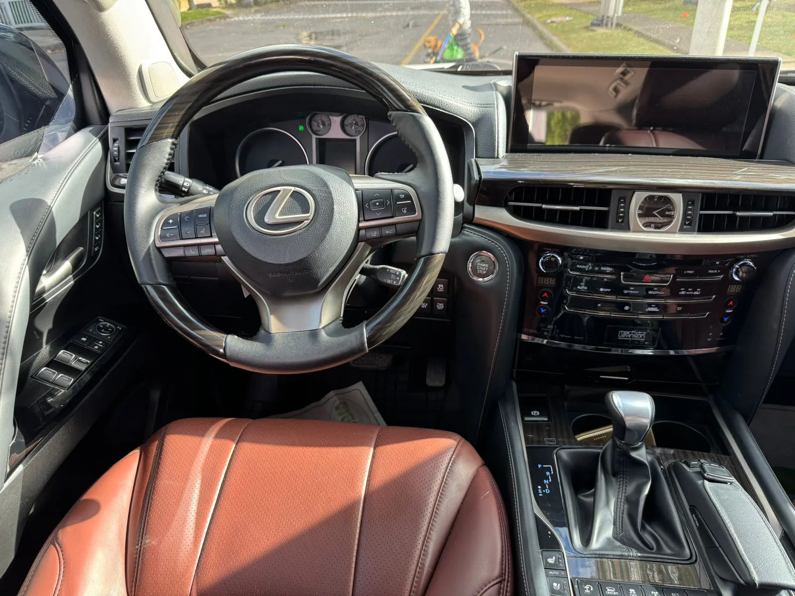 LEXUS LX [3] 570.0 2011