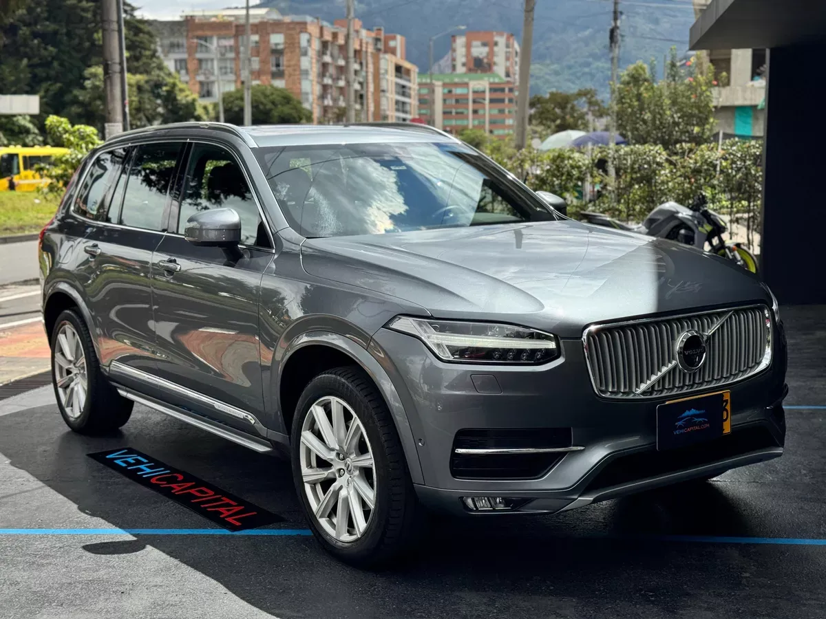 VOLVO XC90 T6 2018