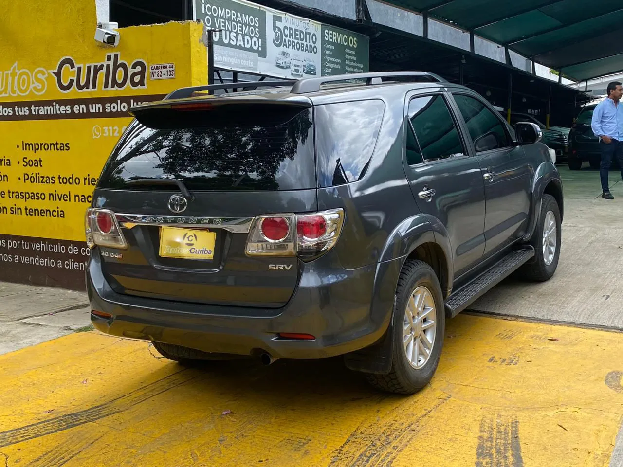 TOYOTA FORTUNER 2016