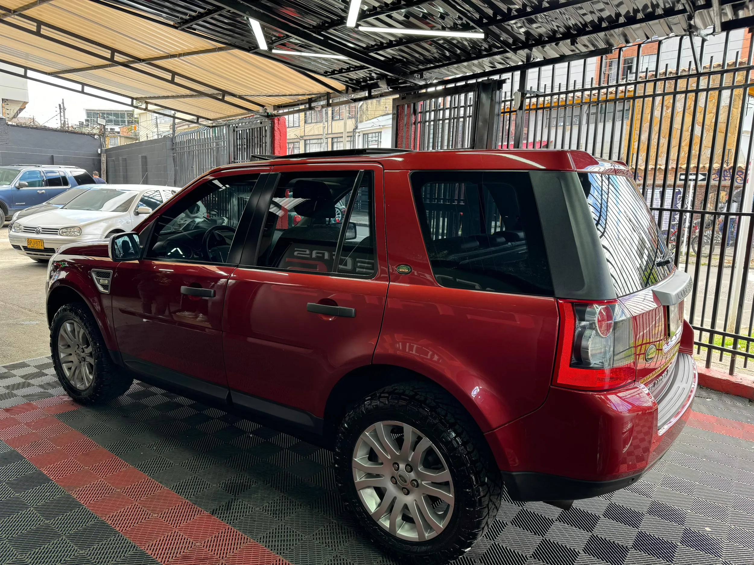 LAND ROVER FREELANDER 2 HSE 2010