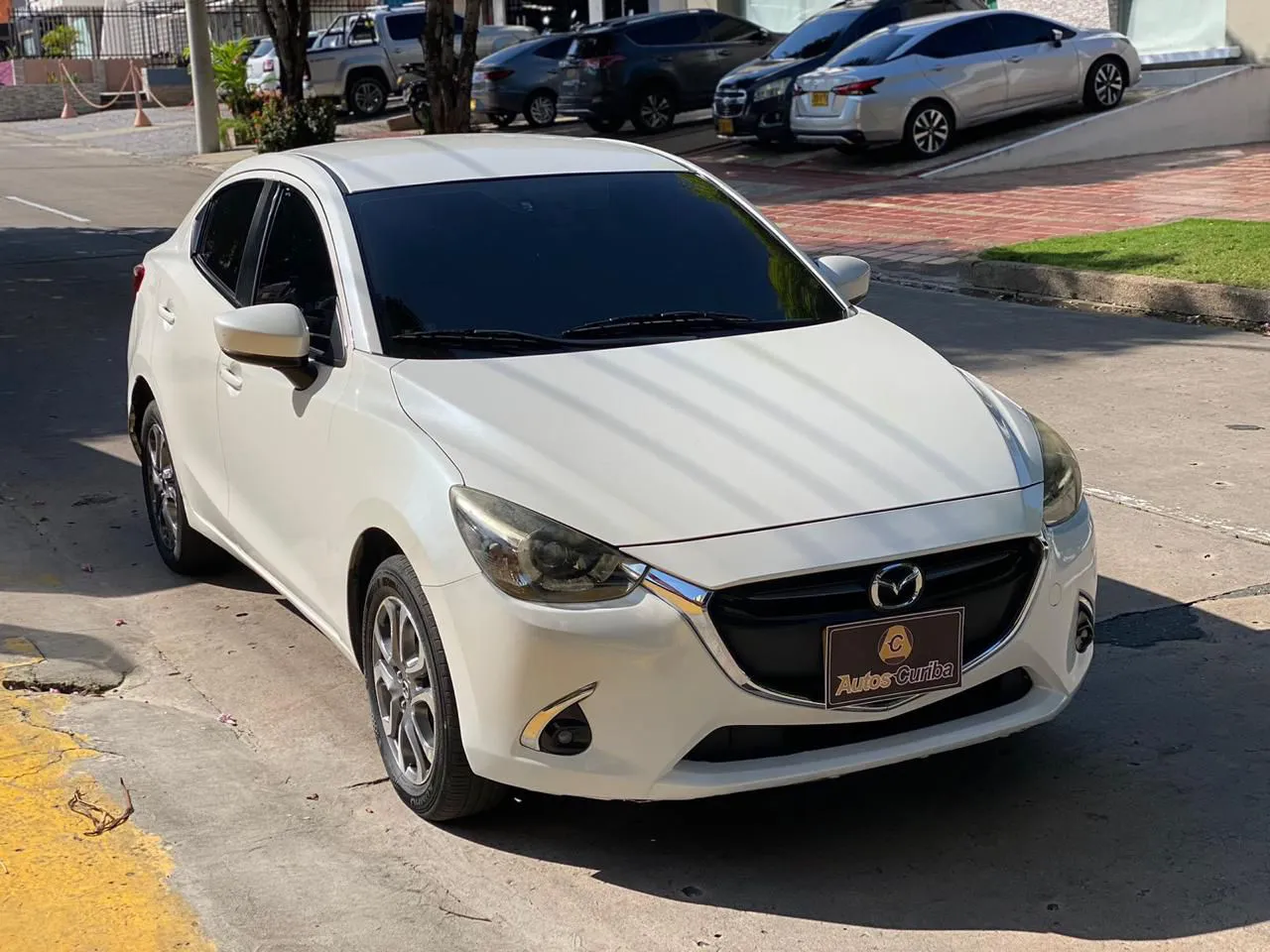 MAZDA 2 2019