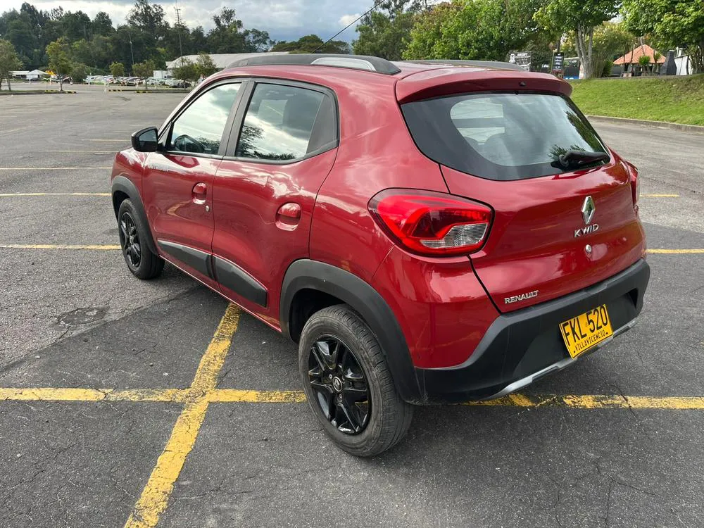 RENAULT KWID OUTSIDER 2021