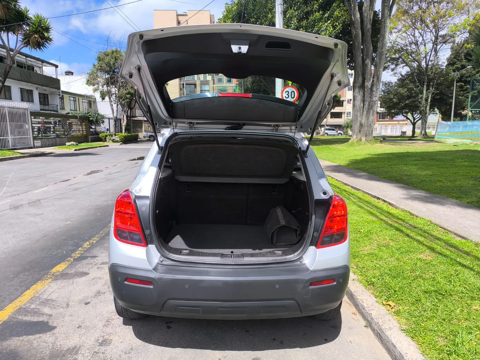 CHEVROLET TRACKER LS 2016