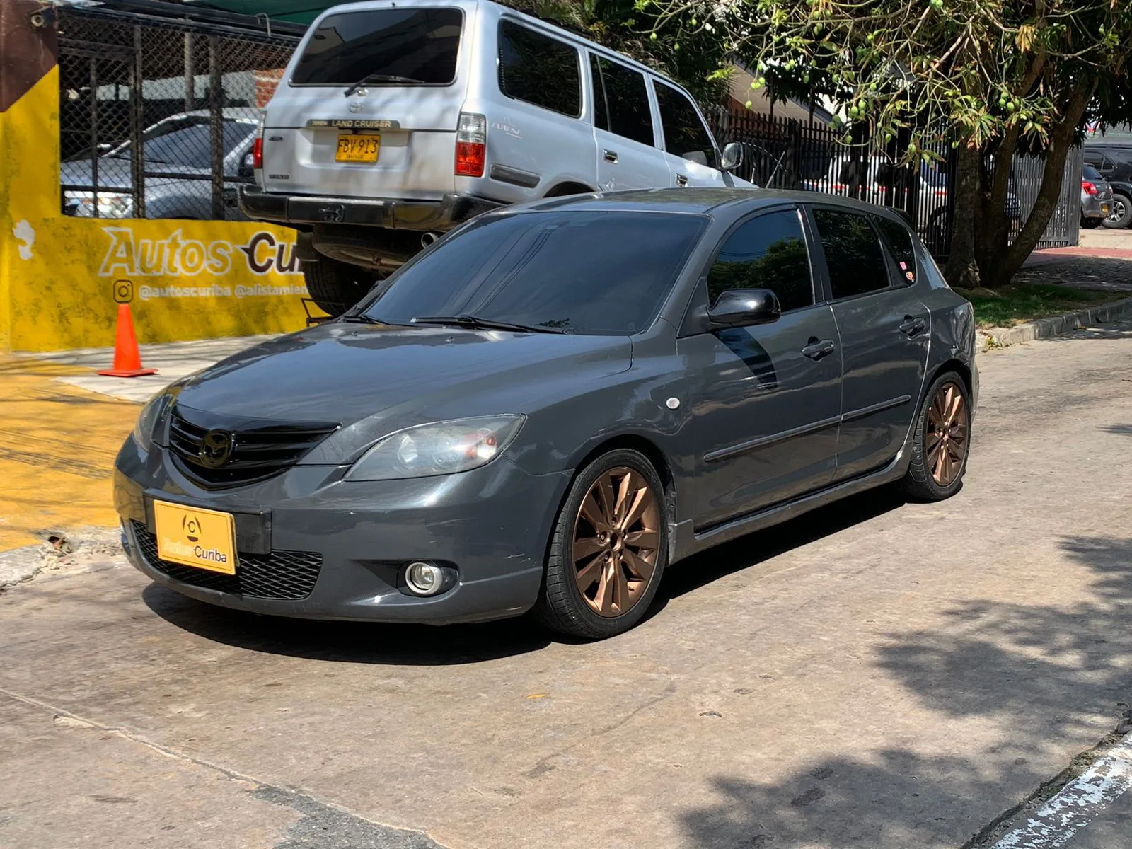 MAZDA 3 2006