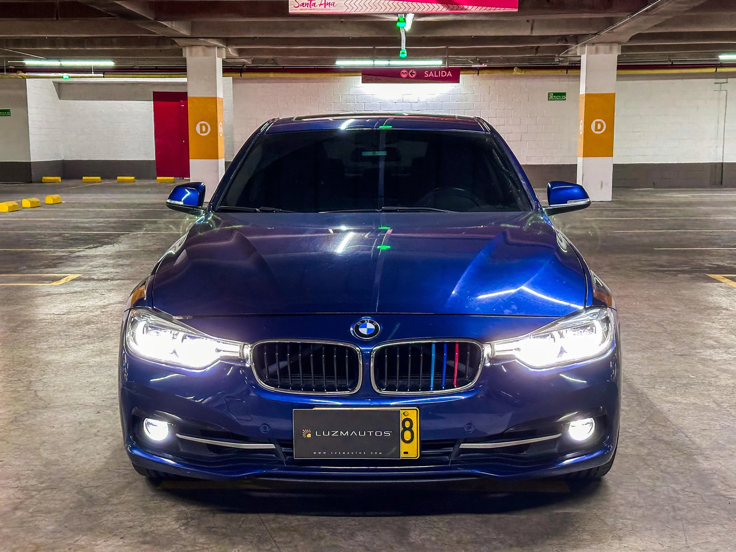 BMW CARROS 320i G20 Sportline 2018