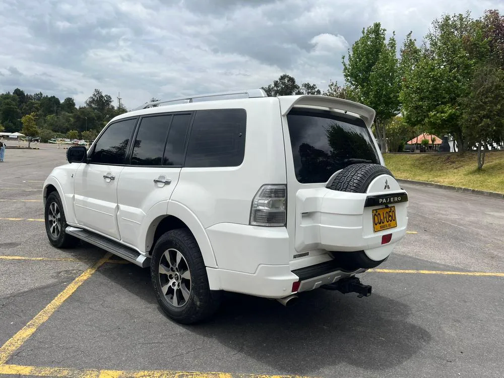 MITSUBISHI MITSUBISHI MONTERO V98 WAGON  2008