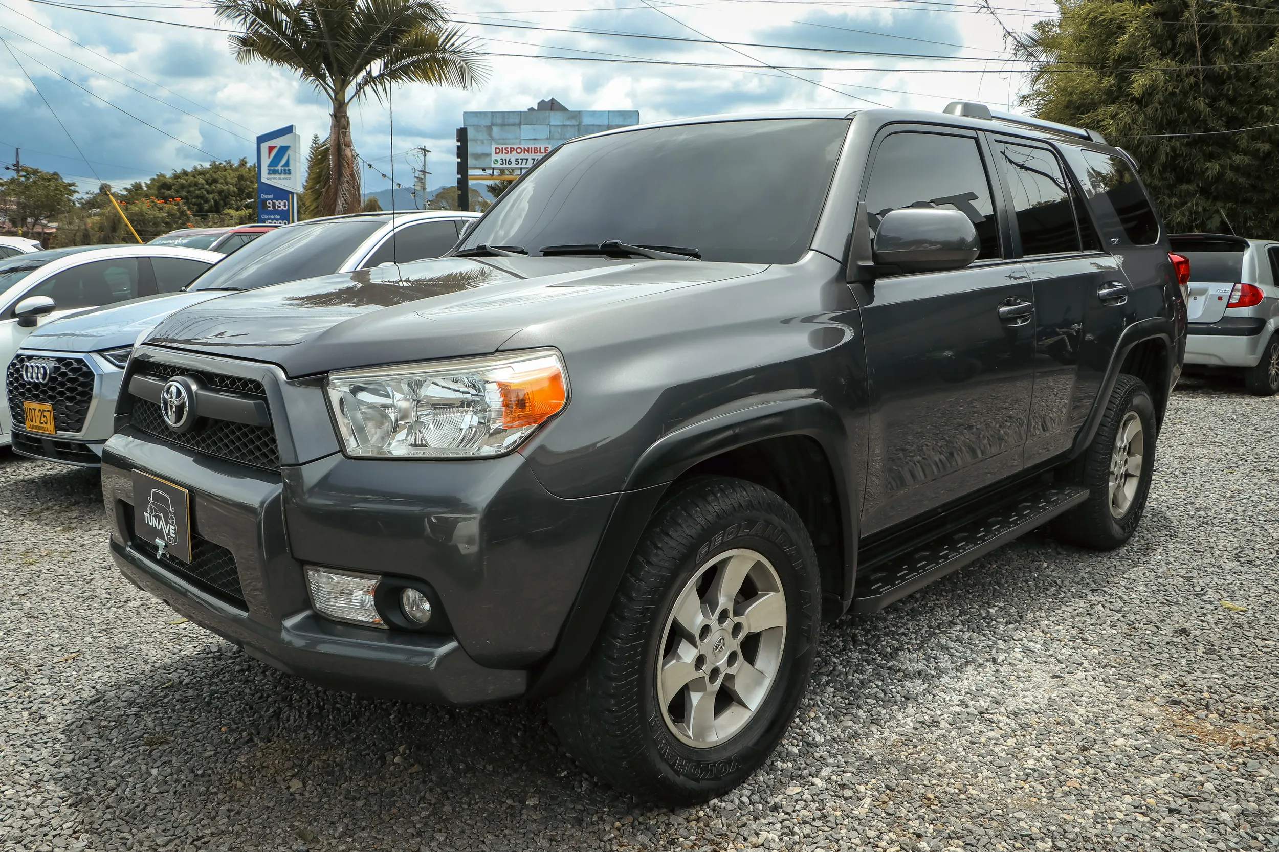 TOYOTA 4RUNNER 2012