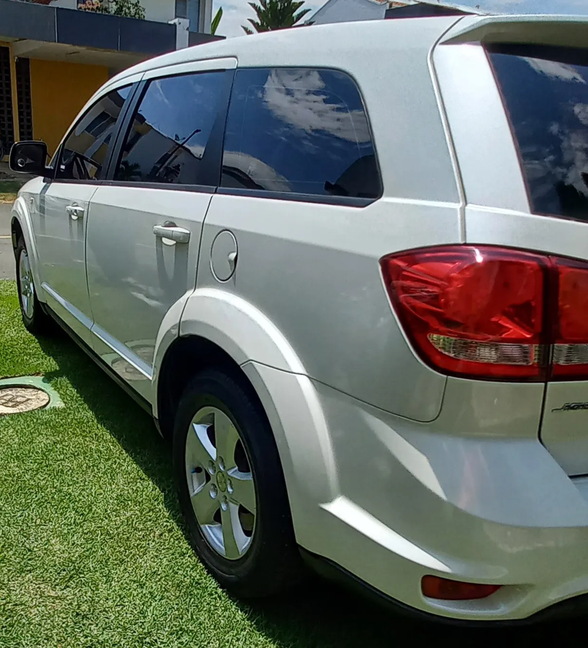 DODGE JOURNEY 2004