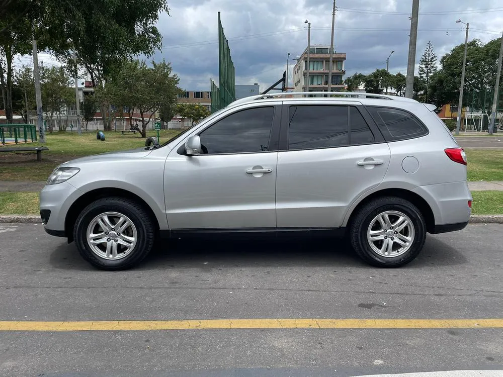 HYUNDAI SANTA FE [2] [FL] GL 2012