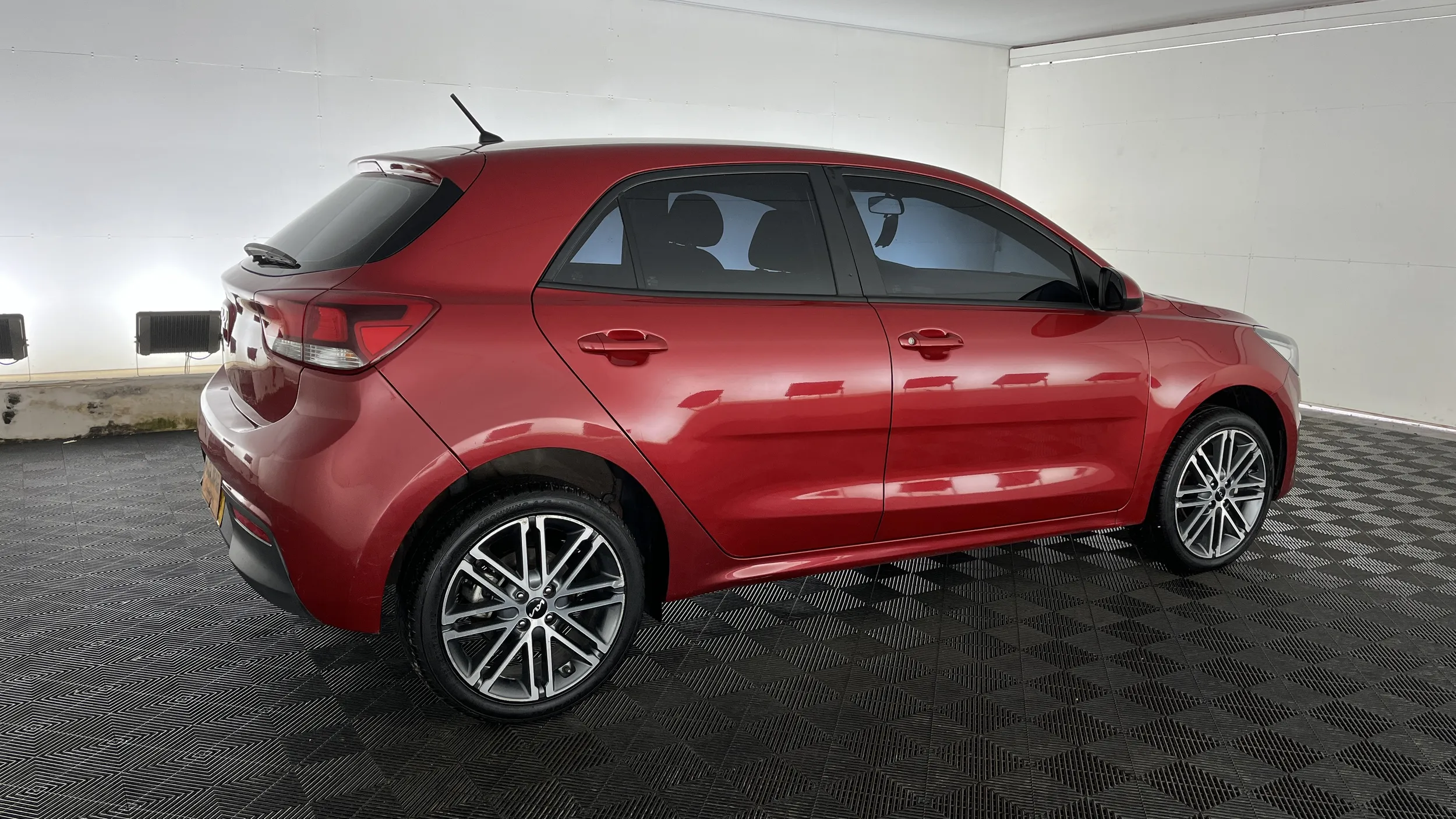 KIA Rio VIBRANT 2023