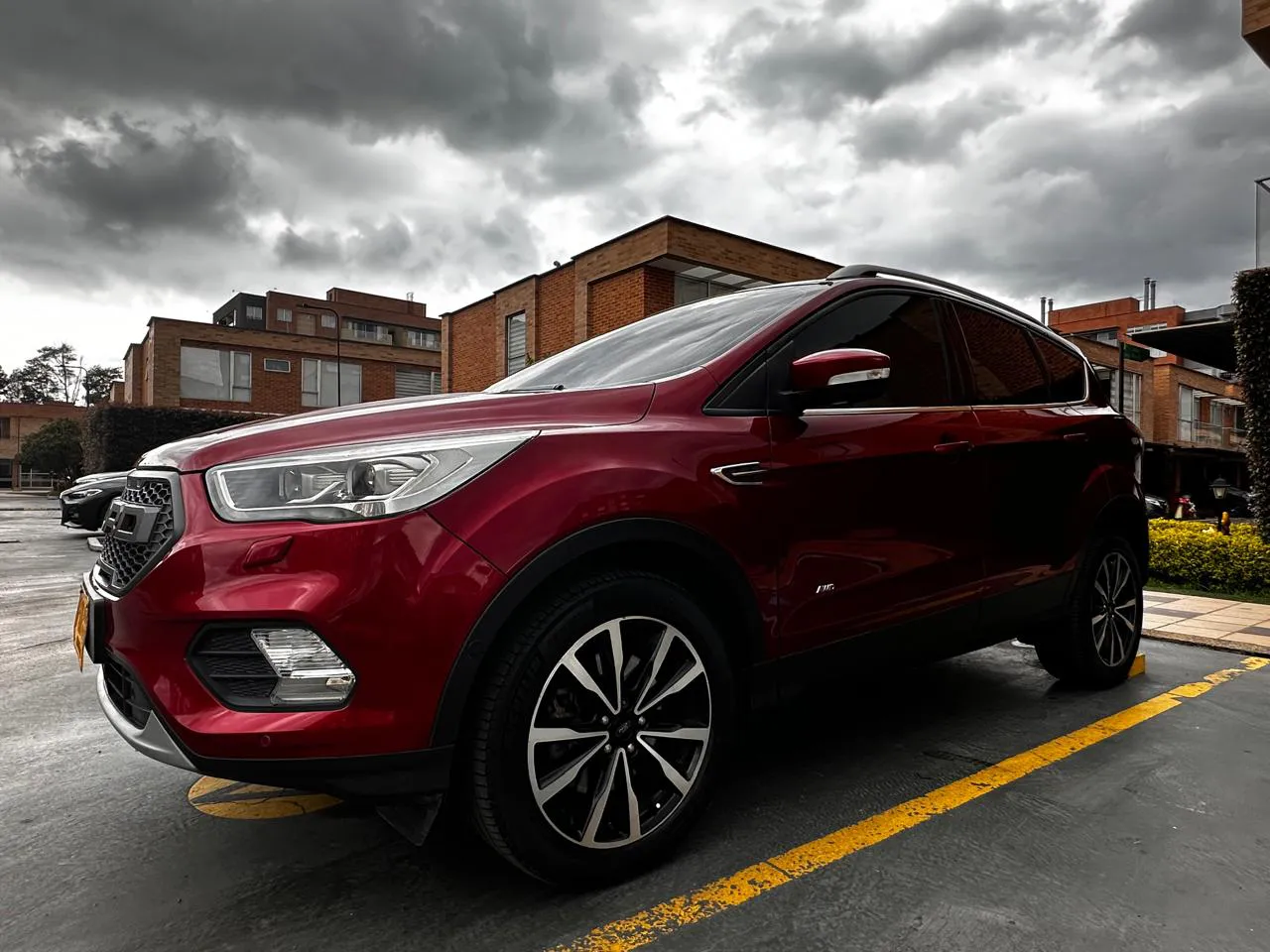 FORD ESCAPE TITANIUM 2018