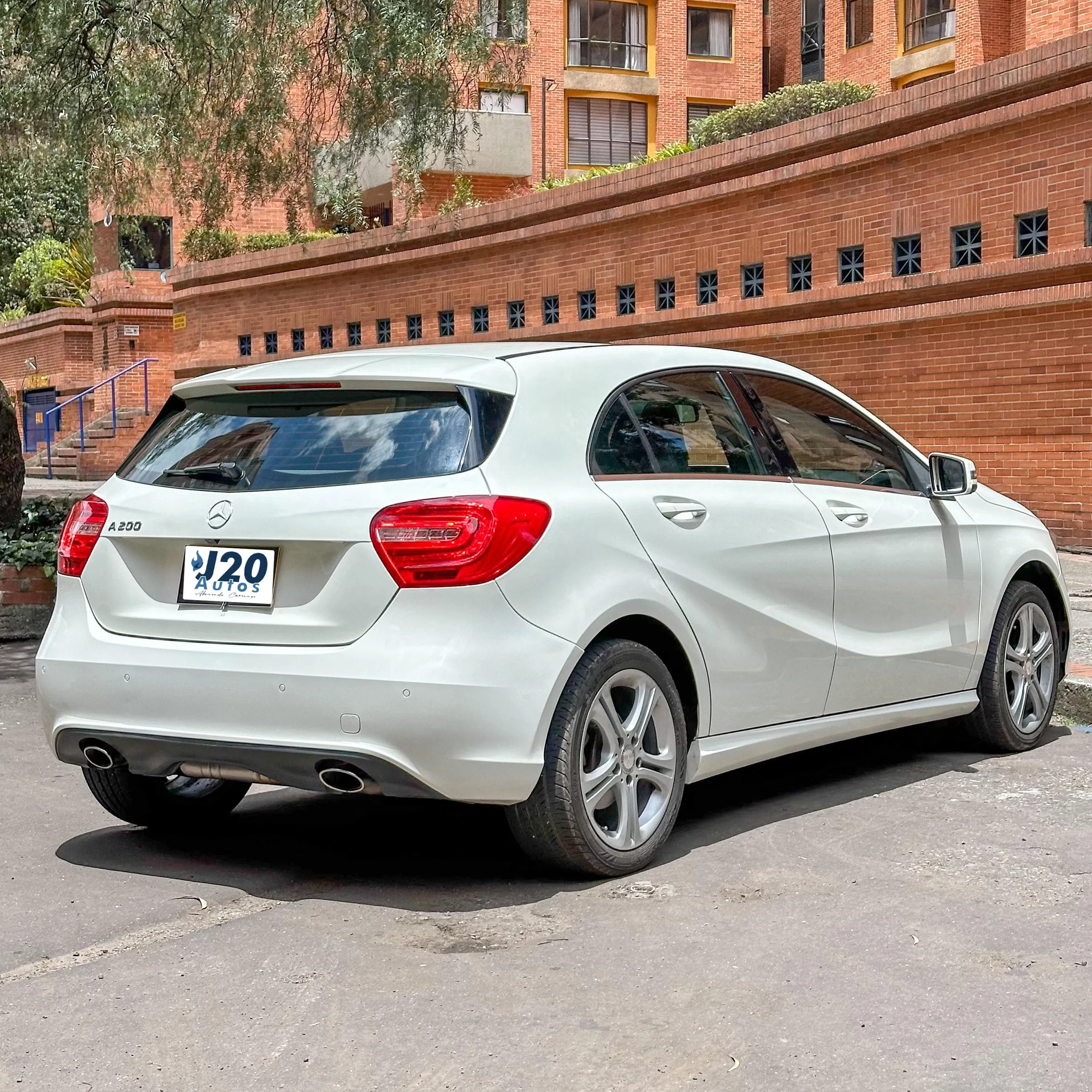 MERCEDES BENZ A A 200 [W176] MT 1600CC T 5P 2016