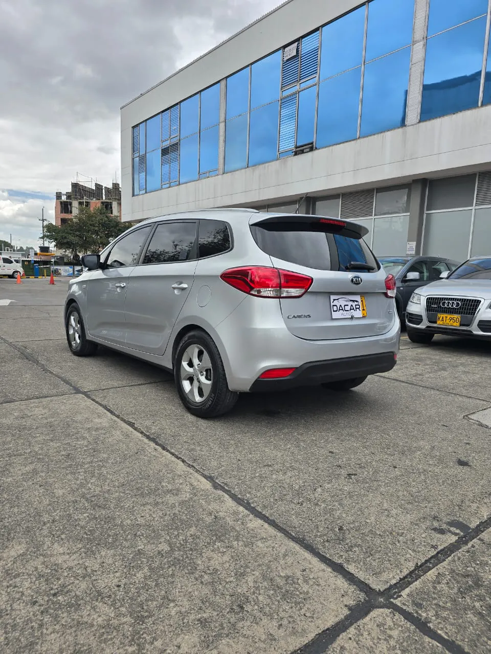 KIA CARENS SUV EX 2016