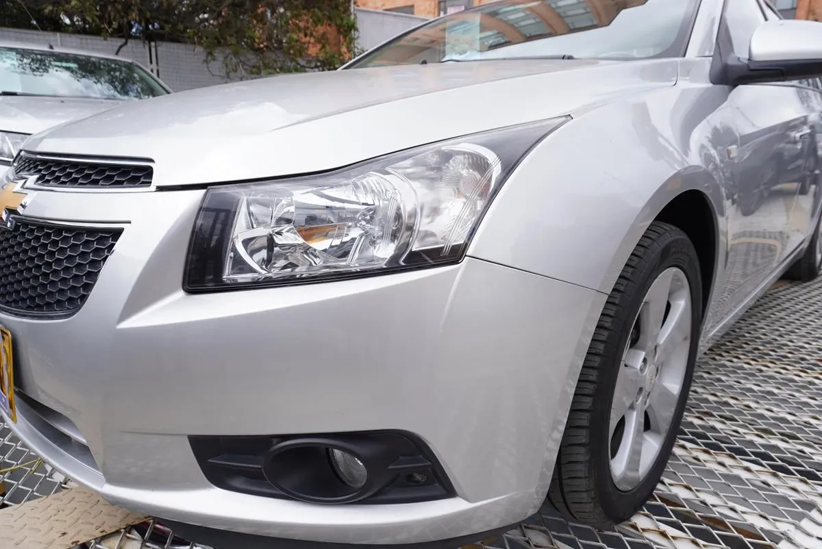 CHEVROLET CRUZE 2012