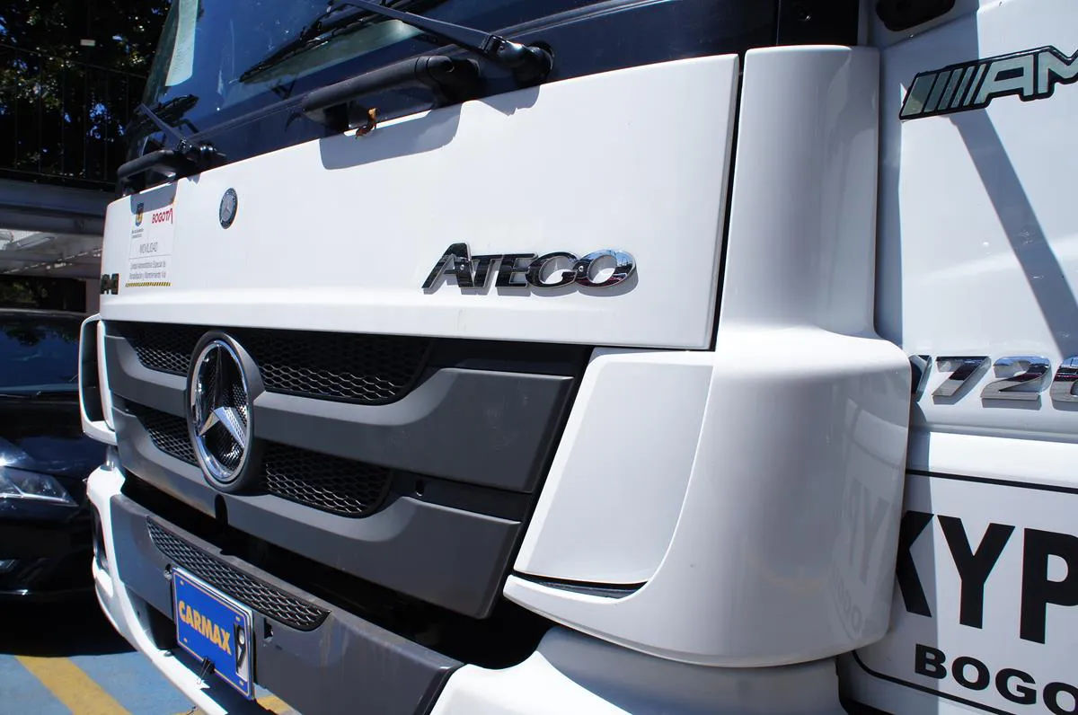 MERCEDES BENZ ATEGO 813/36 2021