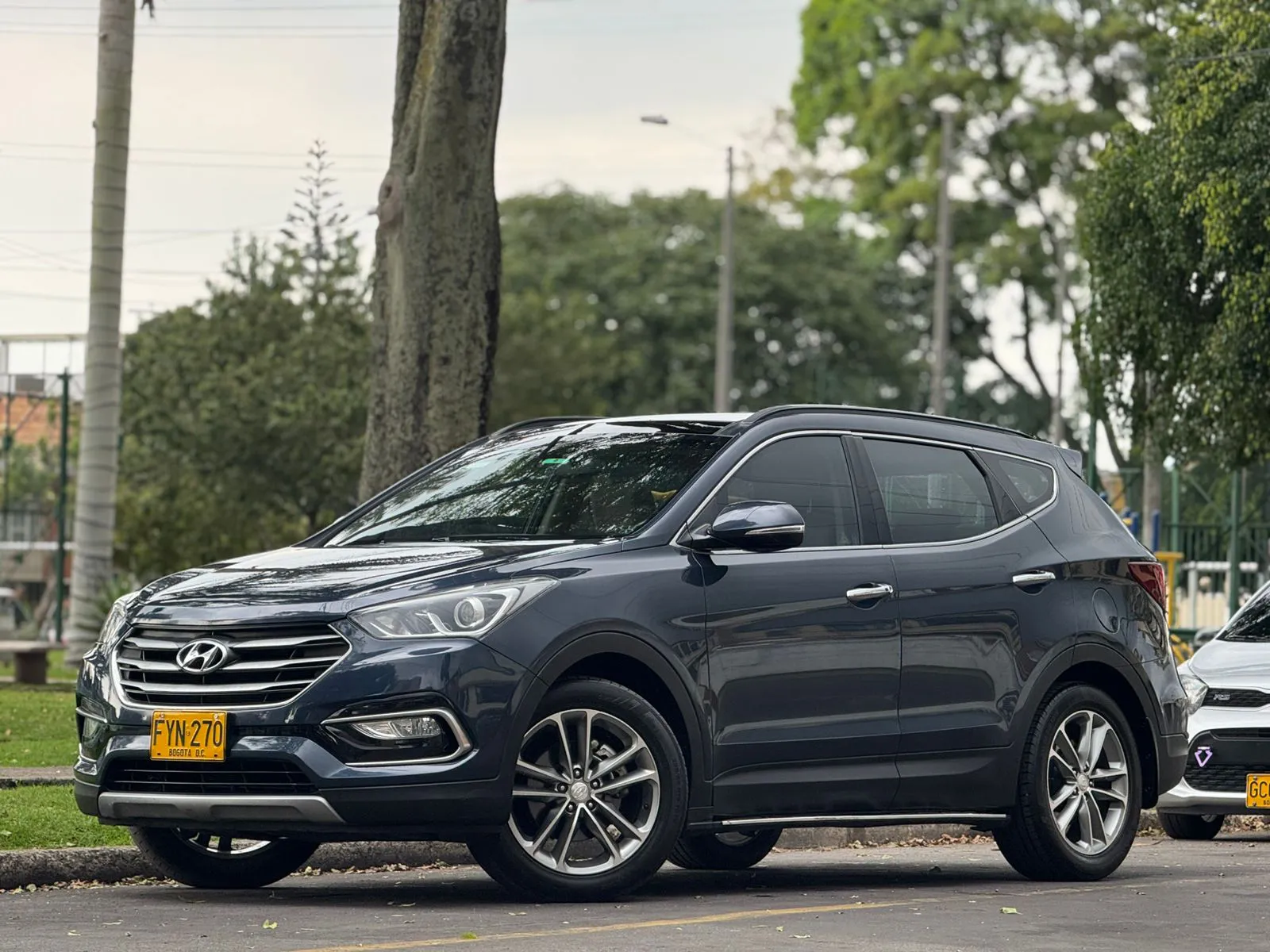 HYUNDAI Santa fe 2016