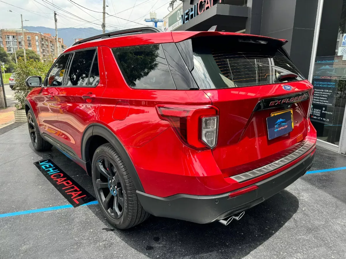 FORD EXPLORER [6] ST 2022