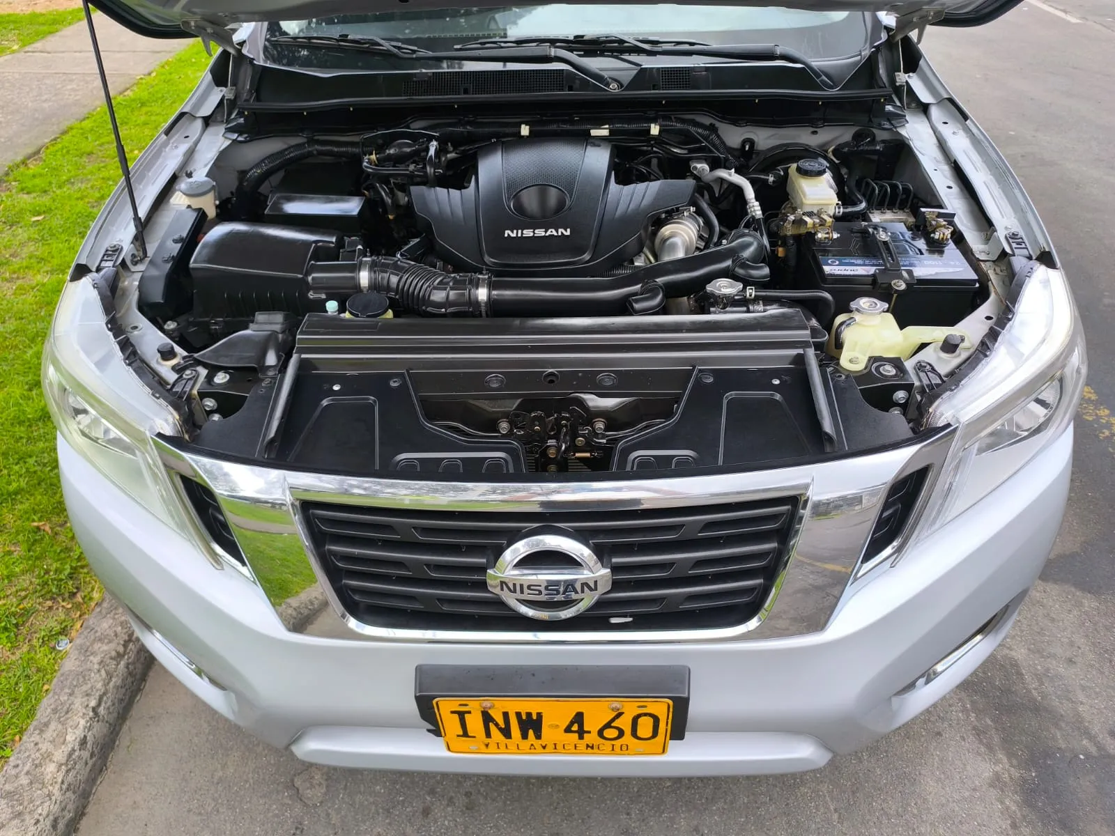 NISSAN NP 300 FRONTIER [2] 2.5L 2018