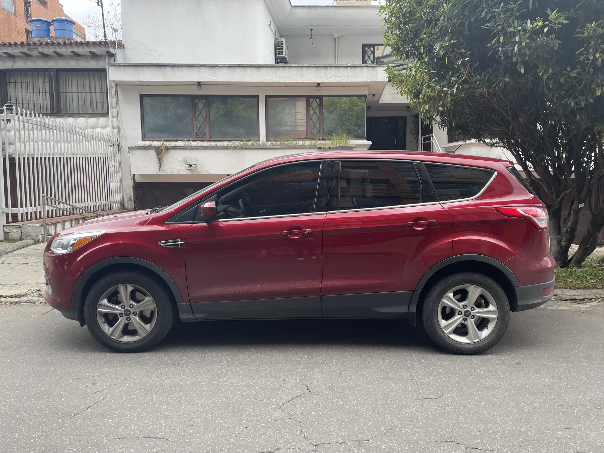 FORD ESCAPE 2015