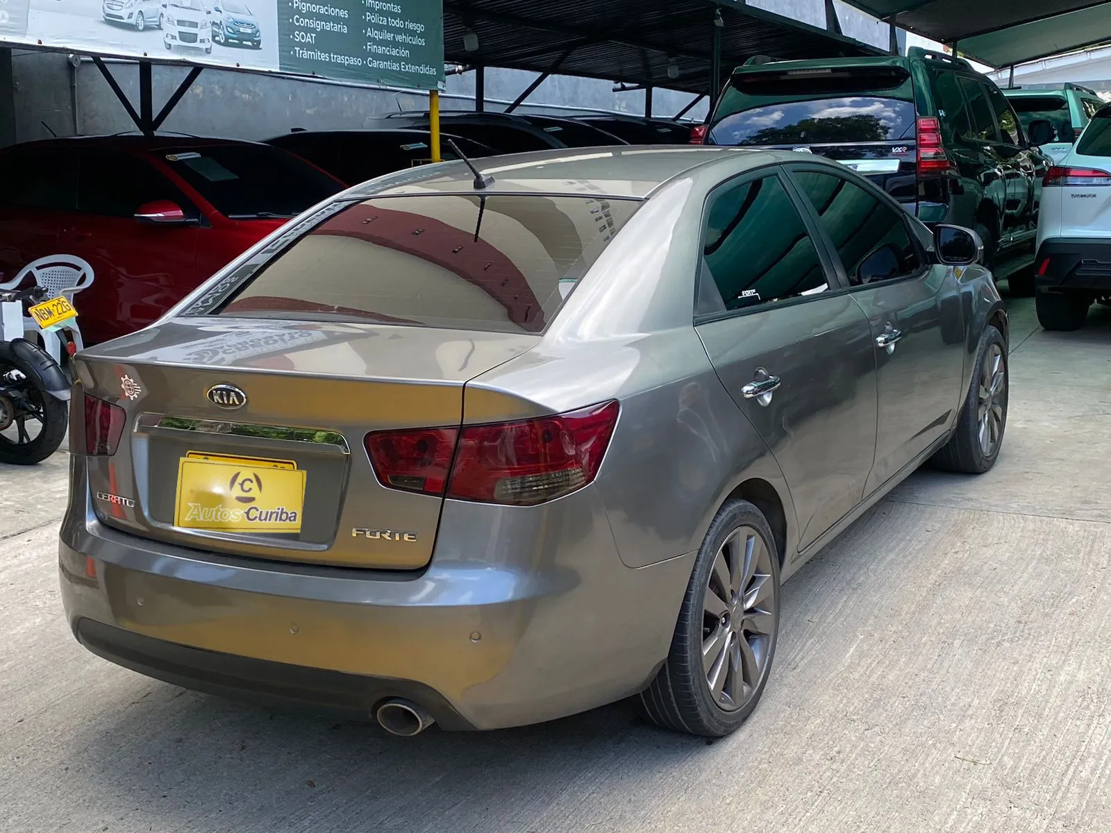 KIA CERATO 2012