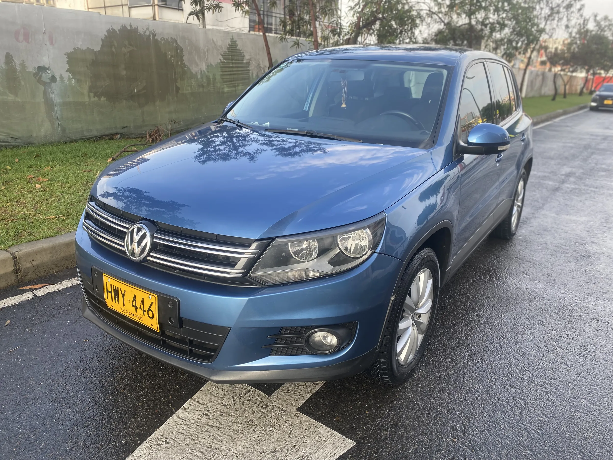 VOLKSWAGEN TIGUAN 2014