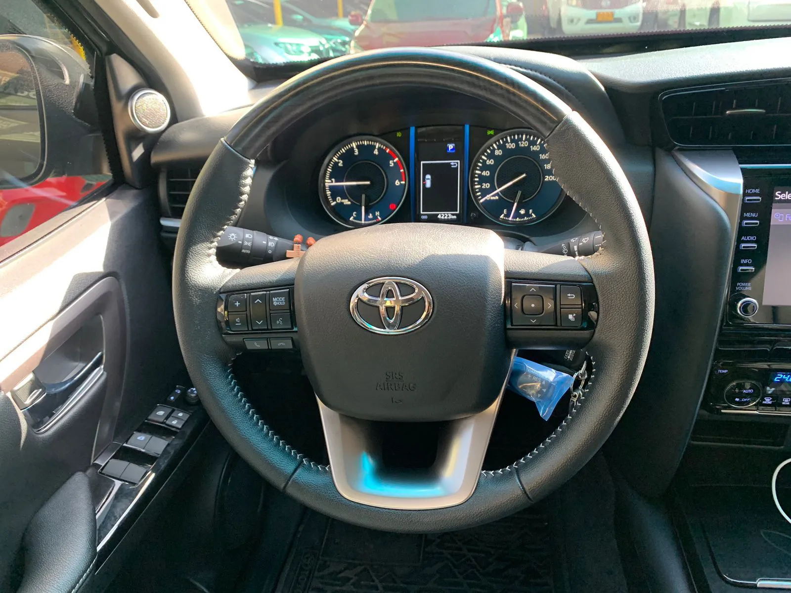 TOYOTA FORTUNER 2022