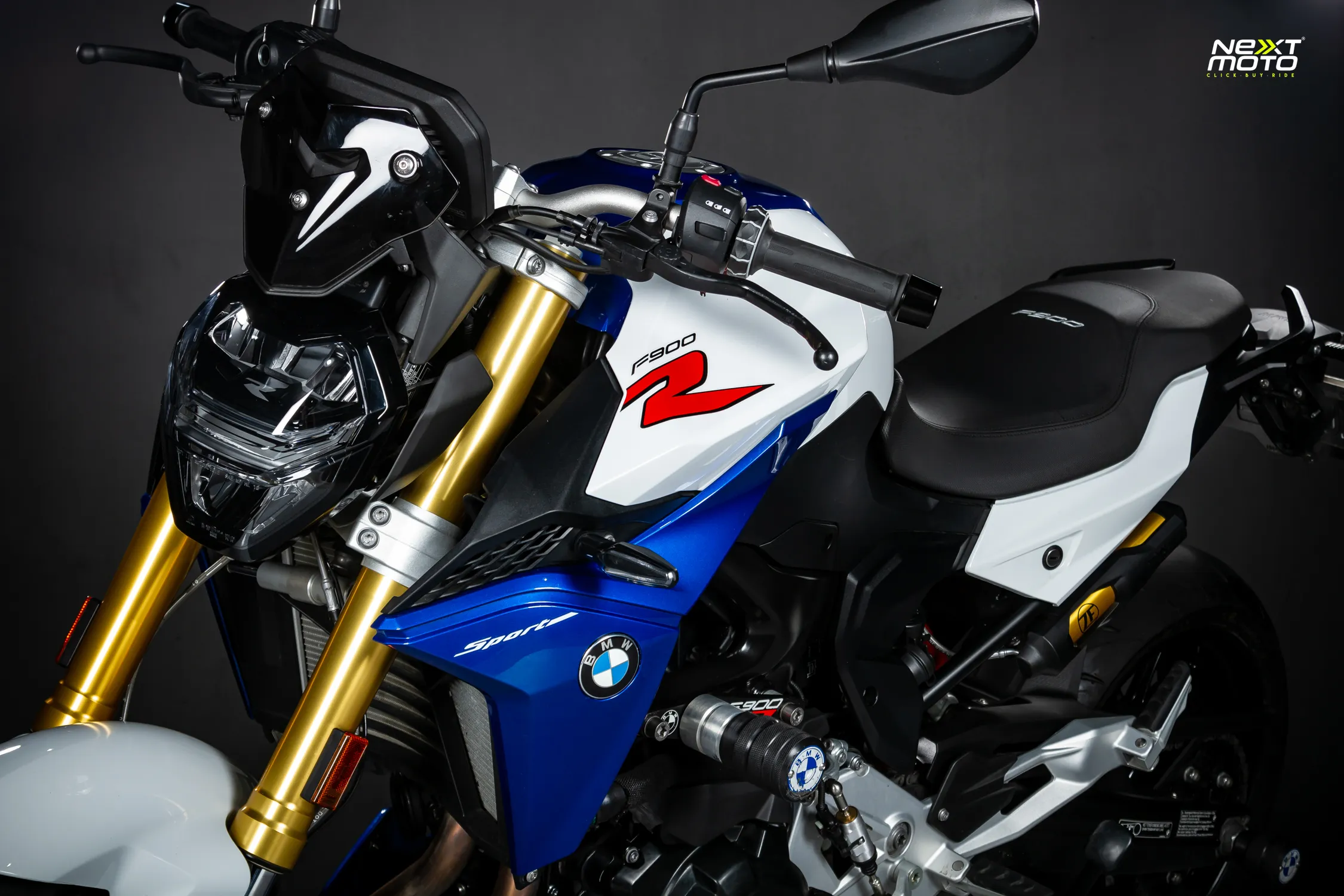 BMW F 900 R DYNAMIC 2023