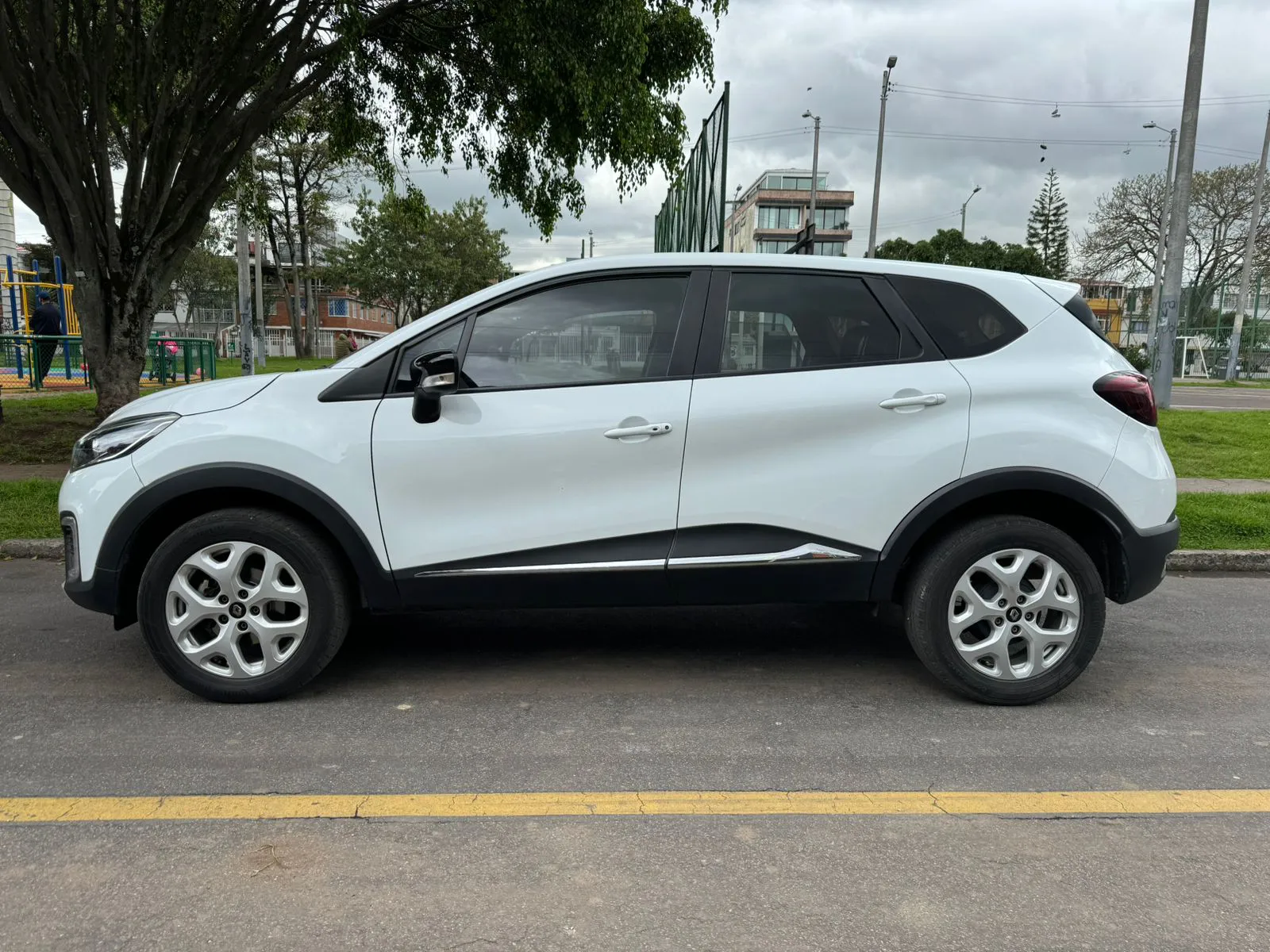 RENAULT CAPTUR ZEN 2021