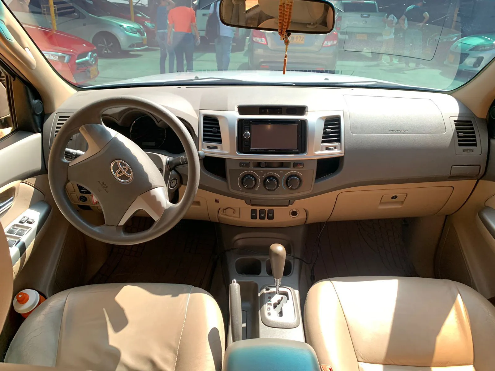 TOYOTA FORTUNER 2014