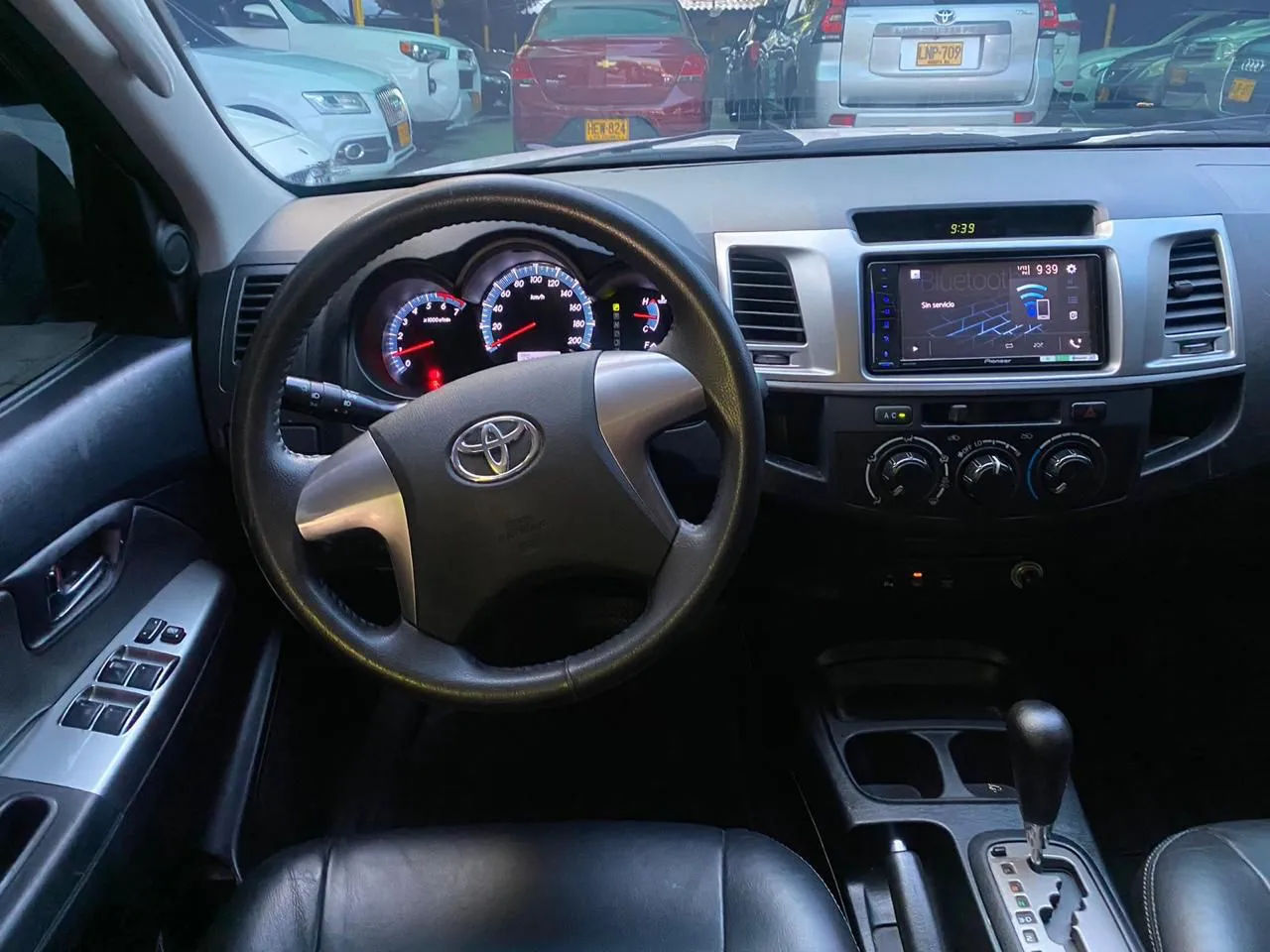 TOYOTA FORTUNER 2015