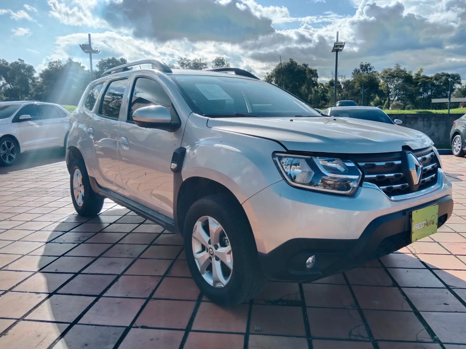 RENAULT DUSTER [2] ZEN + 2022