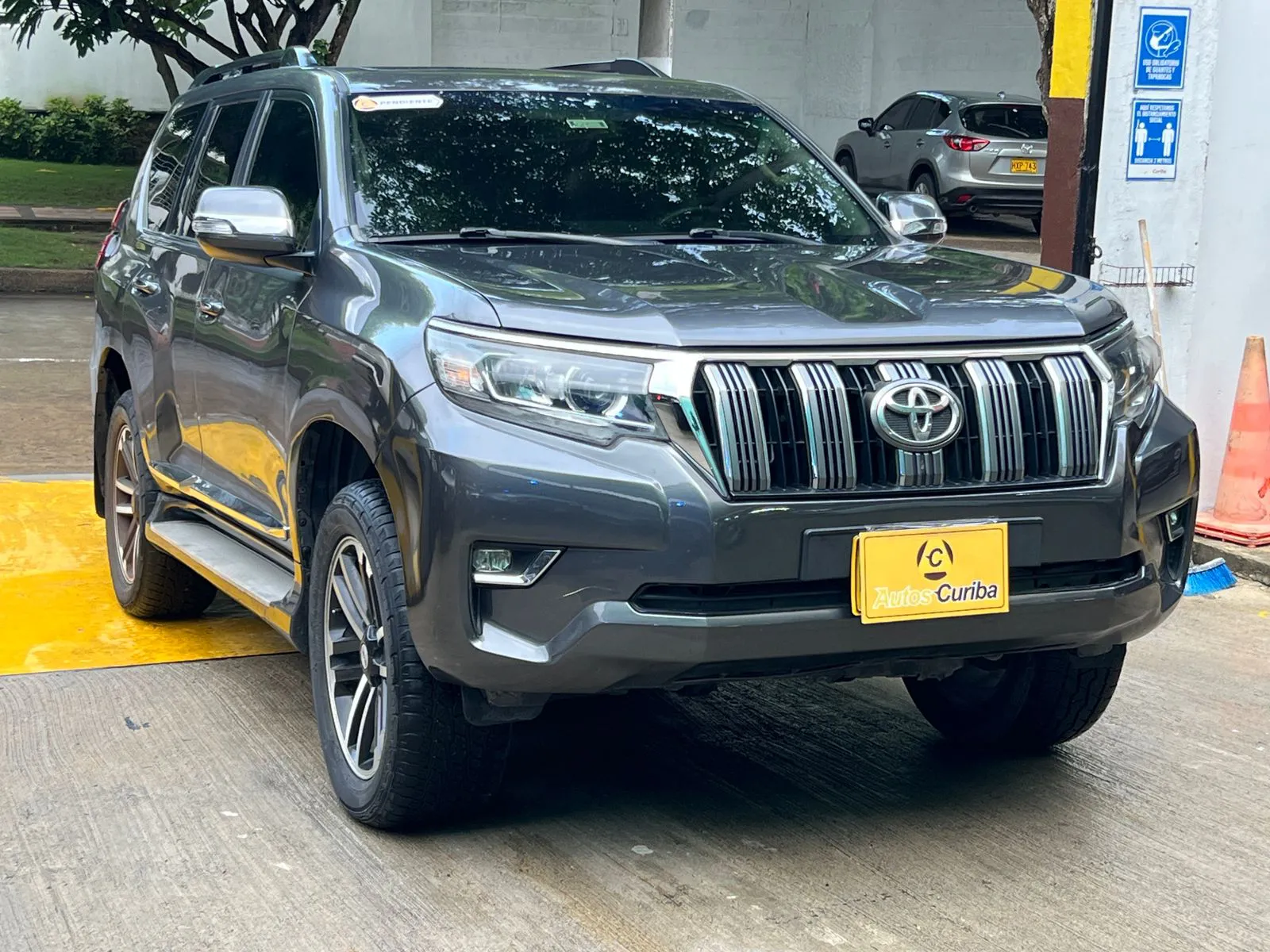 TOYOTA PRADO 2013