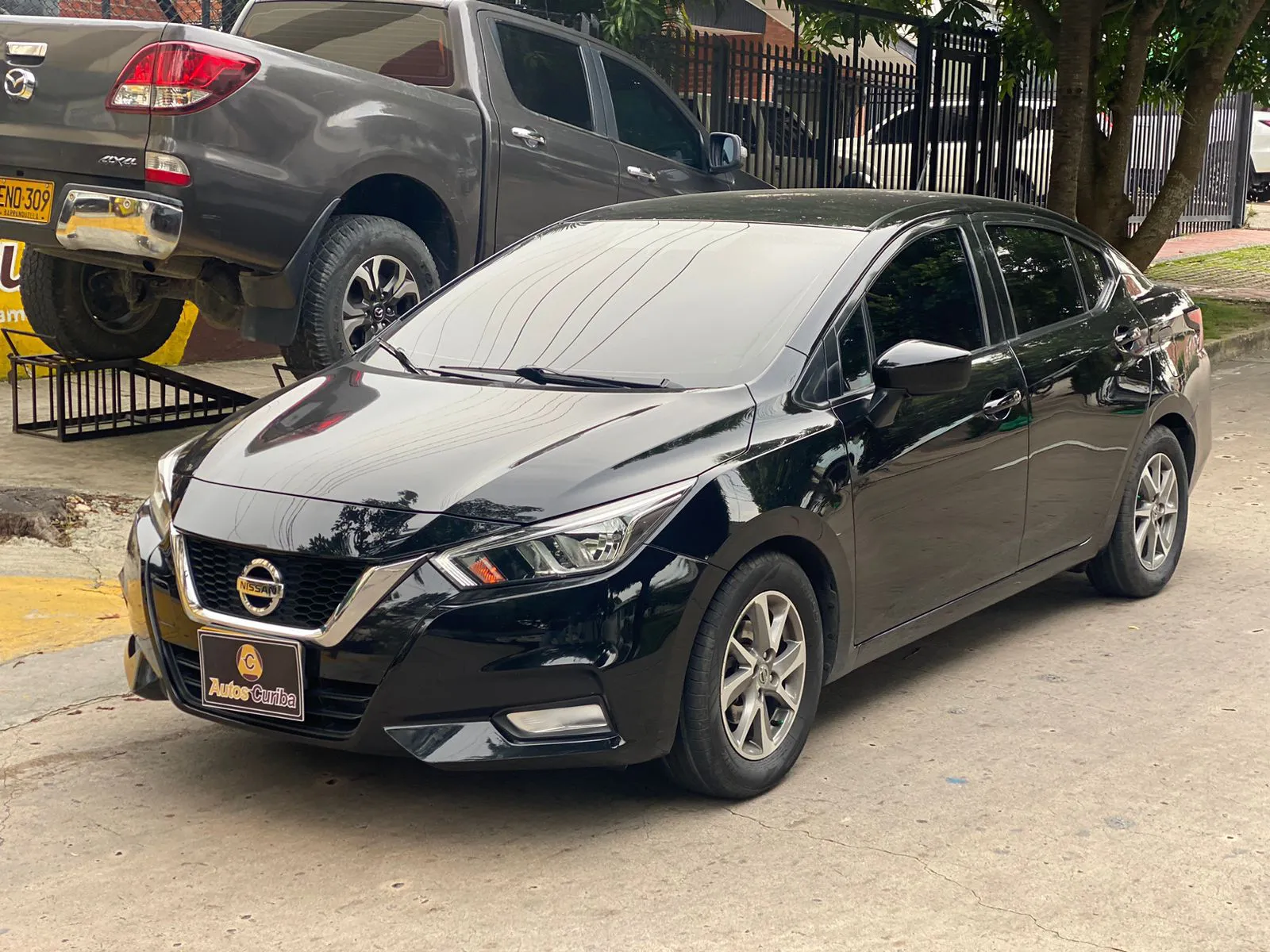 NISSAN VERSA 2020