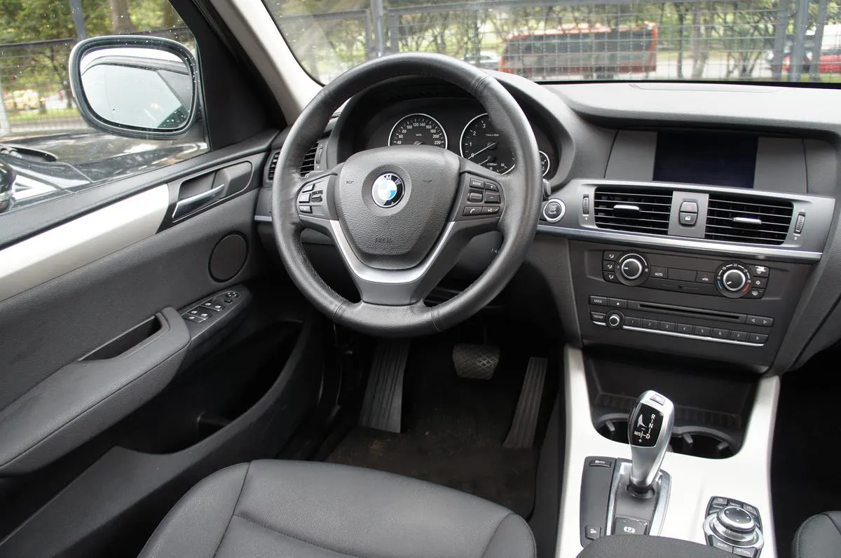 BMW X3 [E83] 301 2012