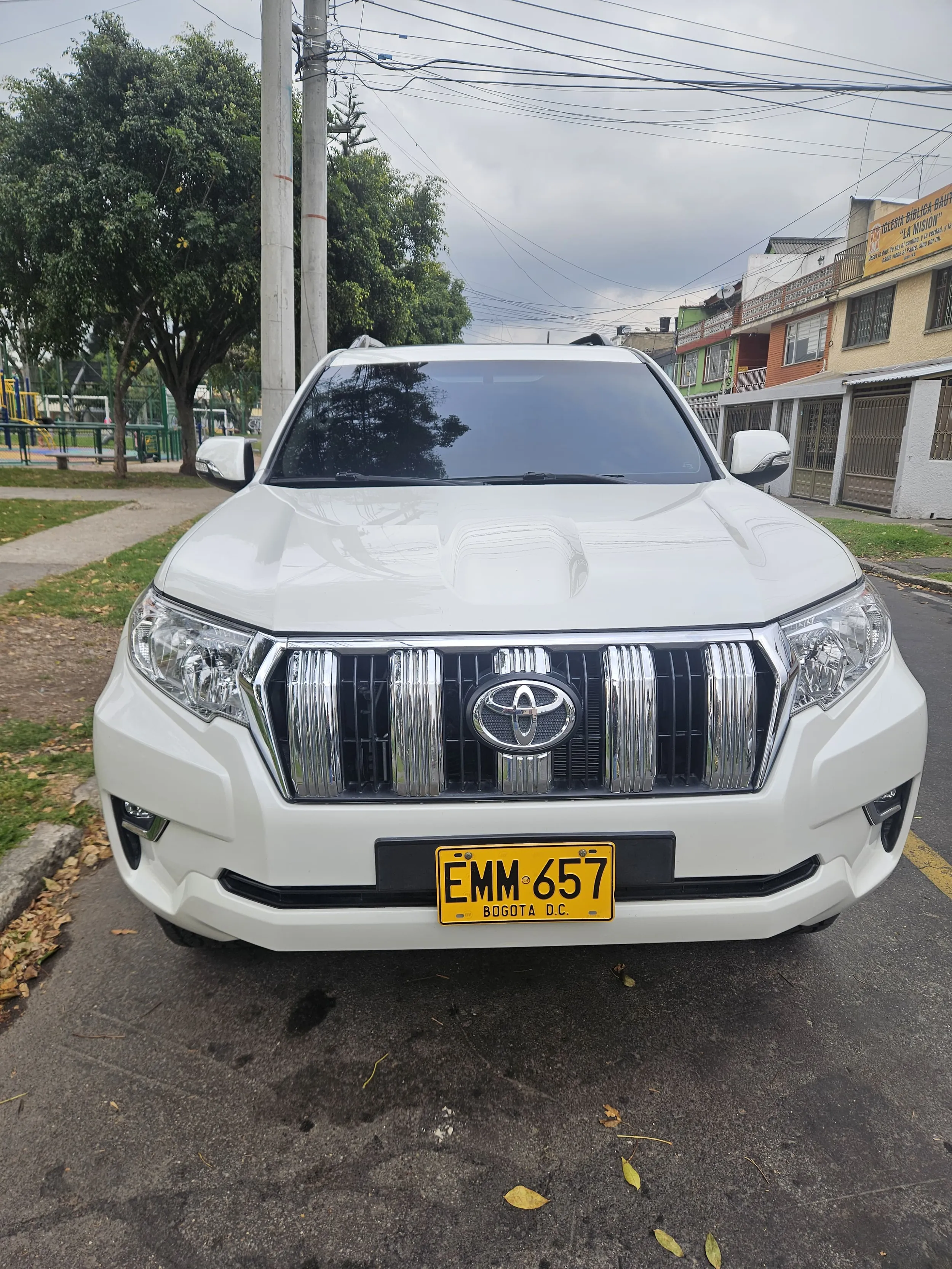 TOYOTA PRADO 2018