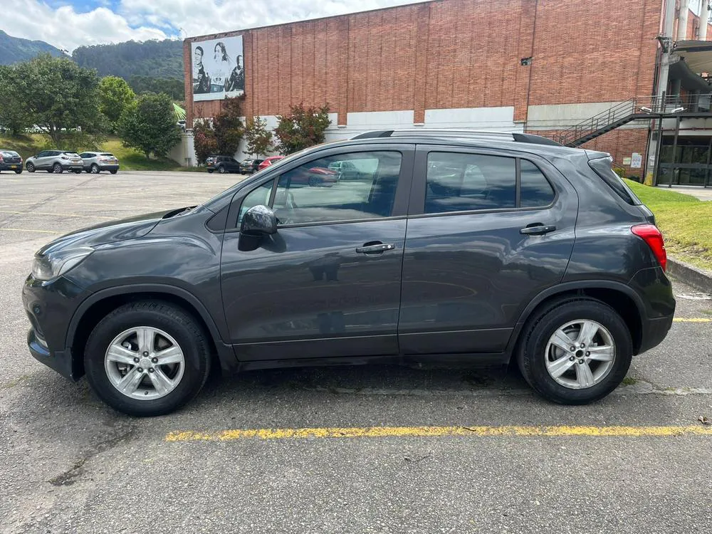 CHEVROLET TRACKER [FL] LS 2018