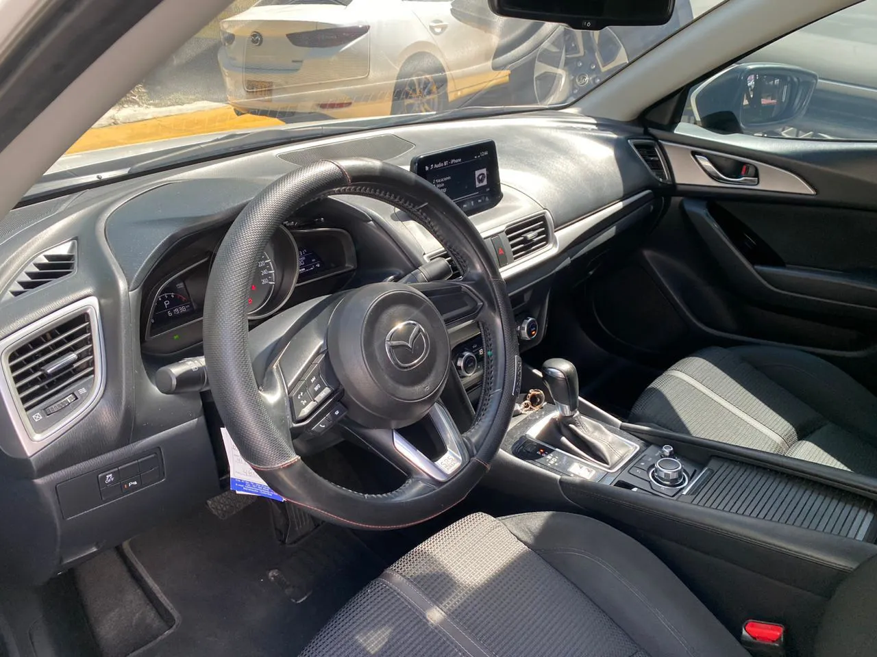 MAZDA 3 2019