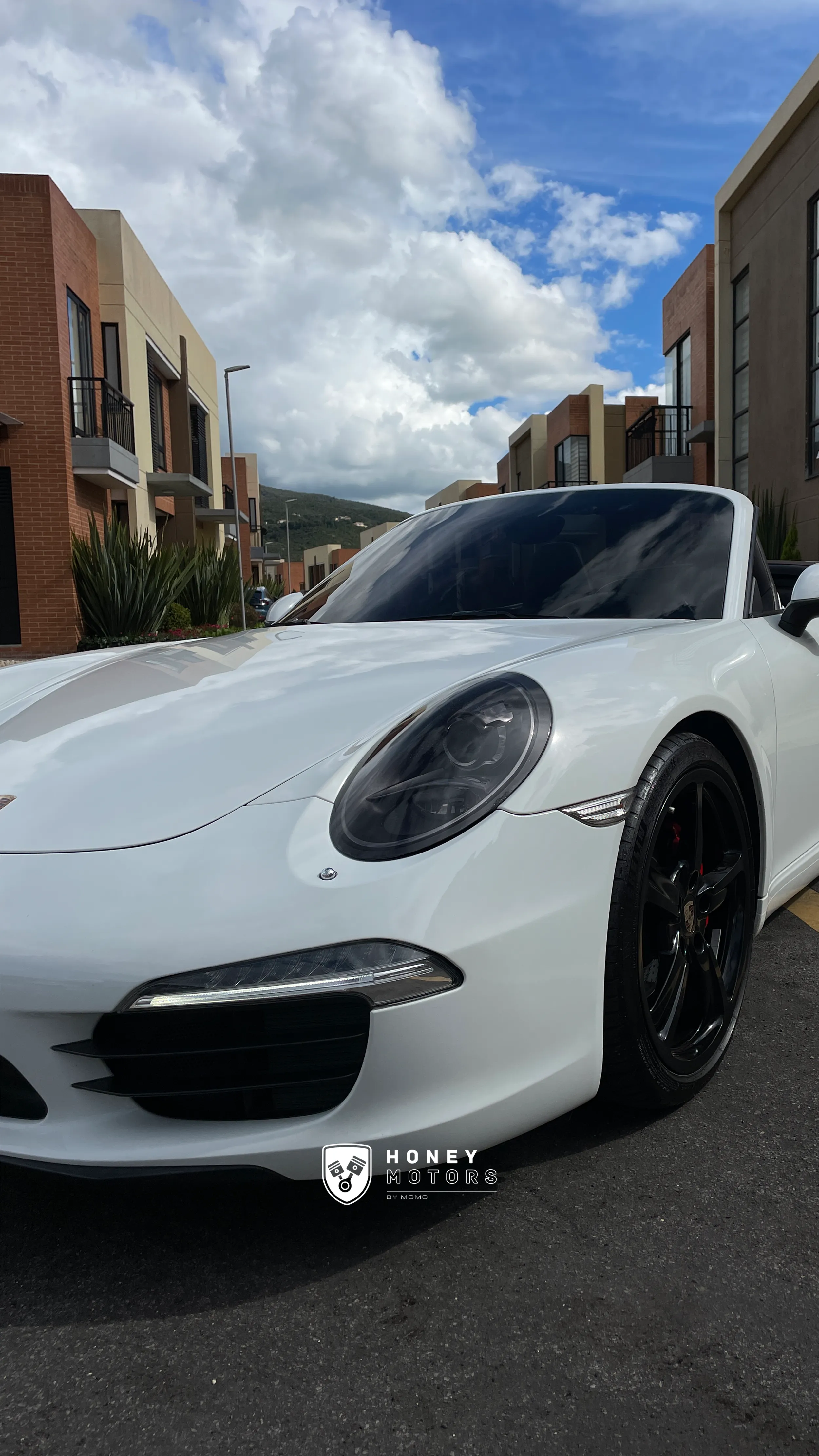 PORSCHE 911 [993] CARRERA CABRIOLET 2013