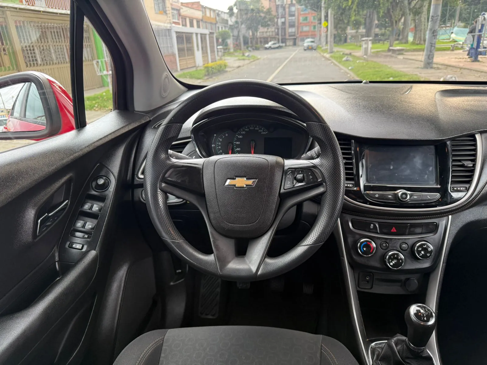 CHEVROLET TRACKER 2017