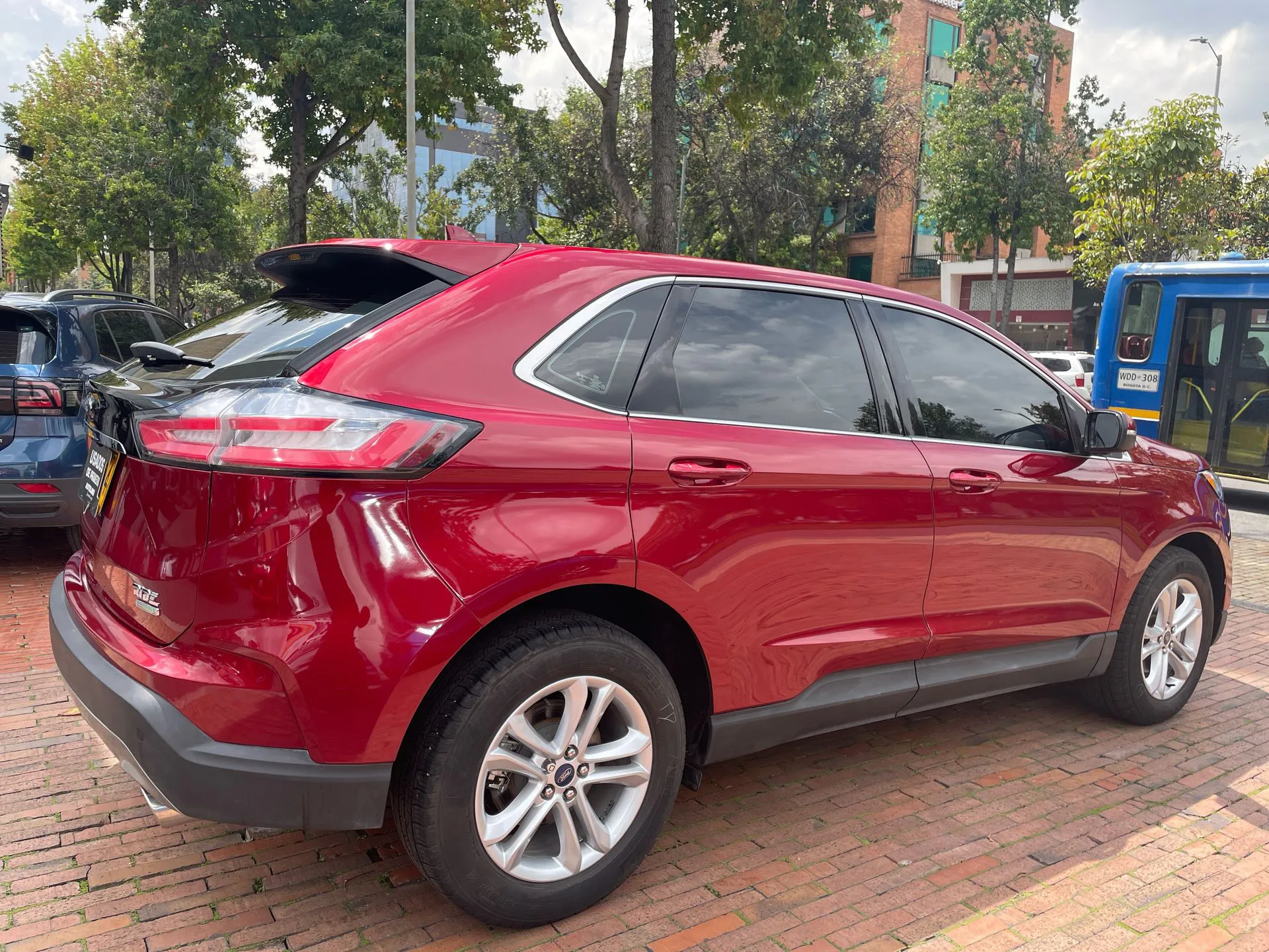 FORD EDGE RIDE 2019